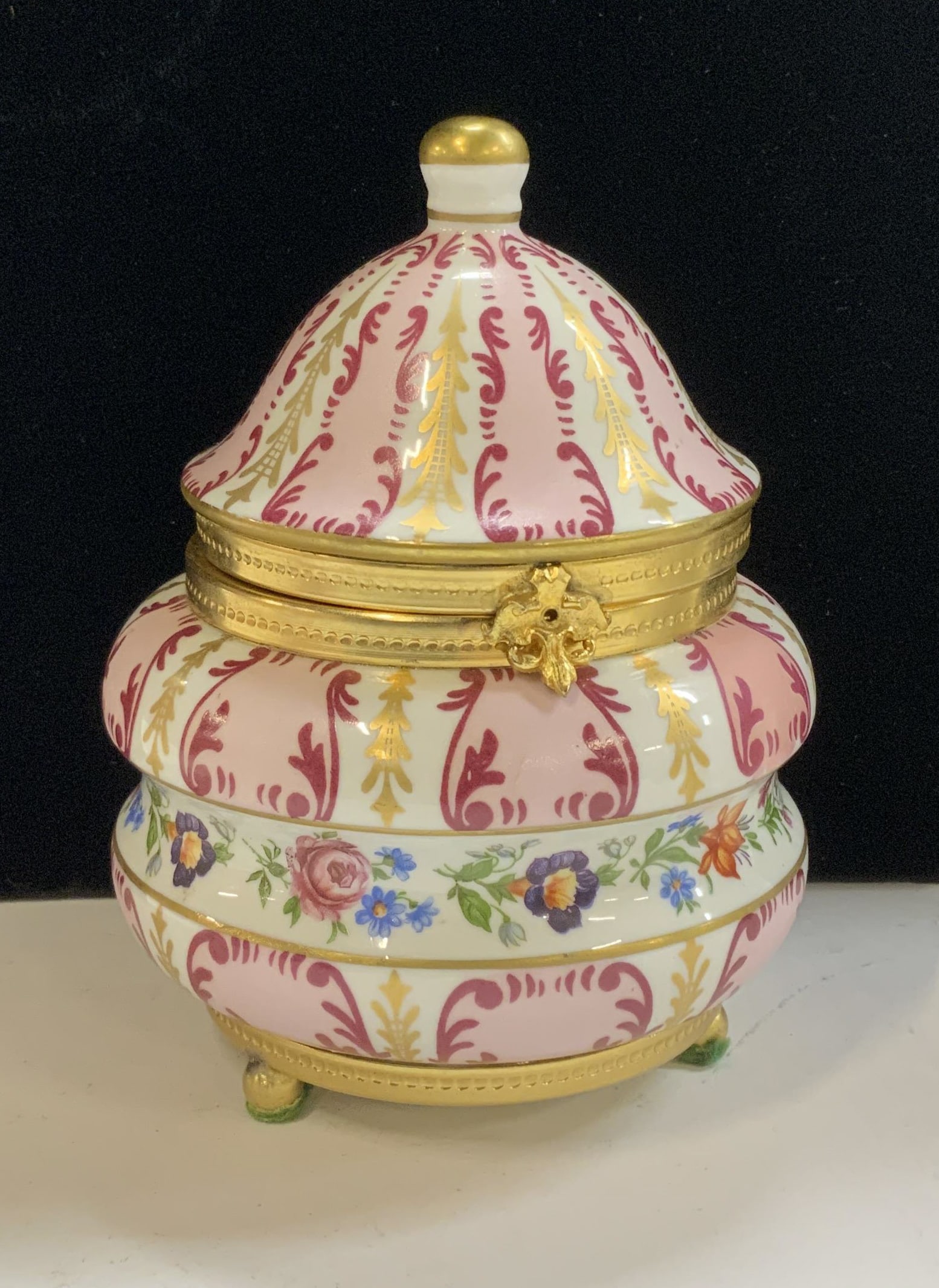 Sevres Hand Painted Hinged Dresser Box France (1 of 8)