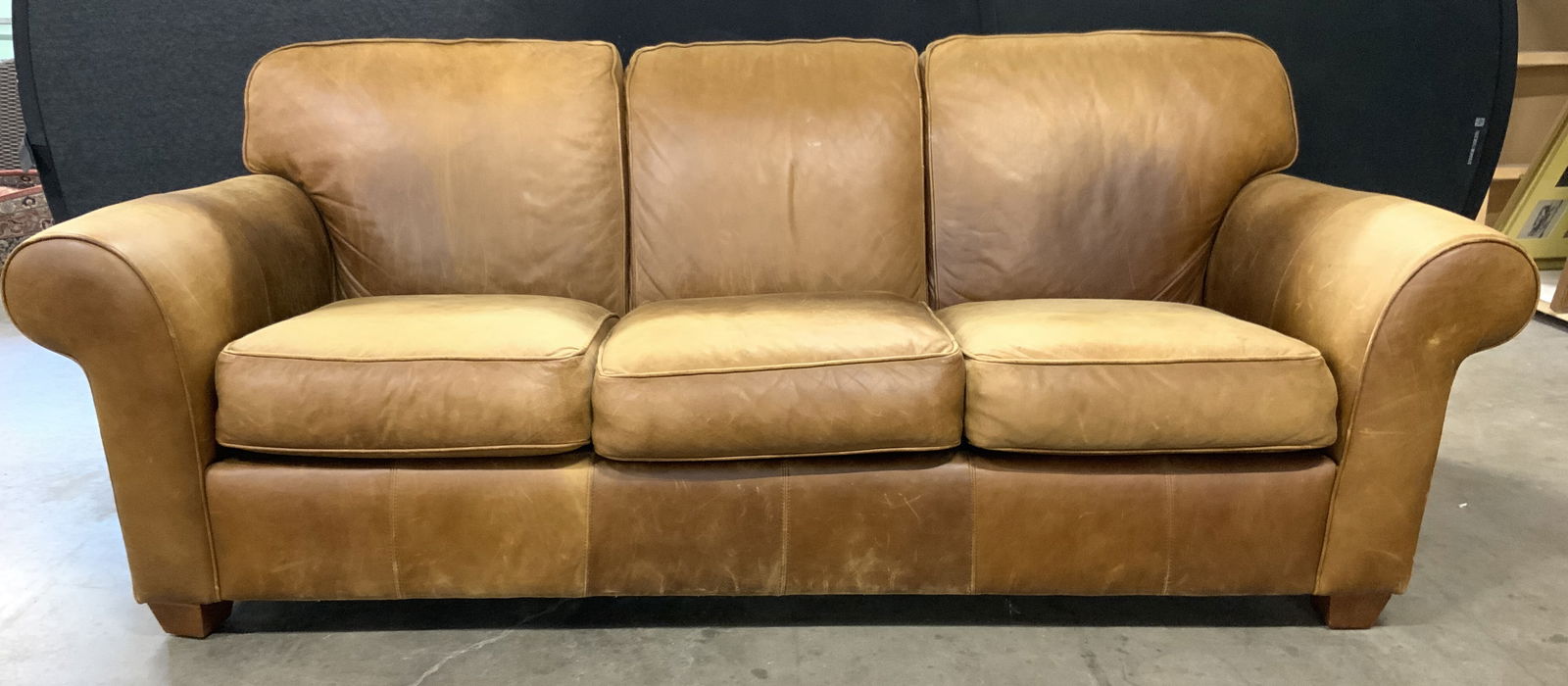 BAUHAUS Leather Sofa W Feet Brown USA (1 of 9)