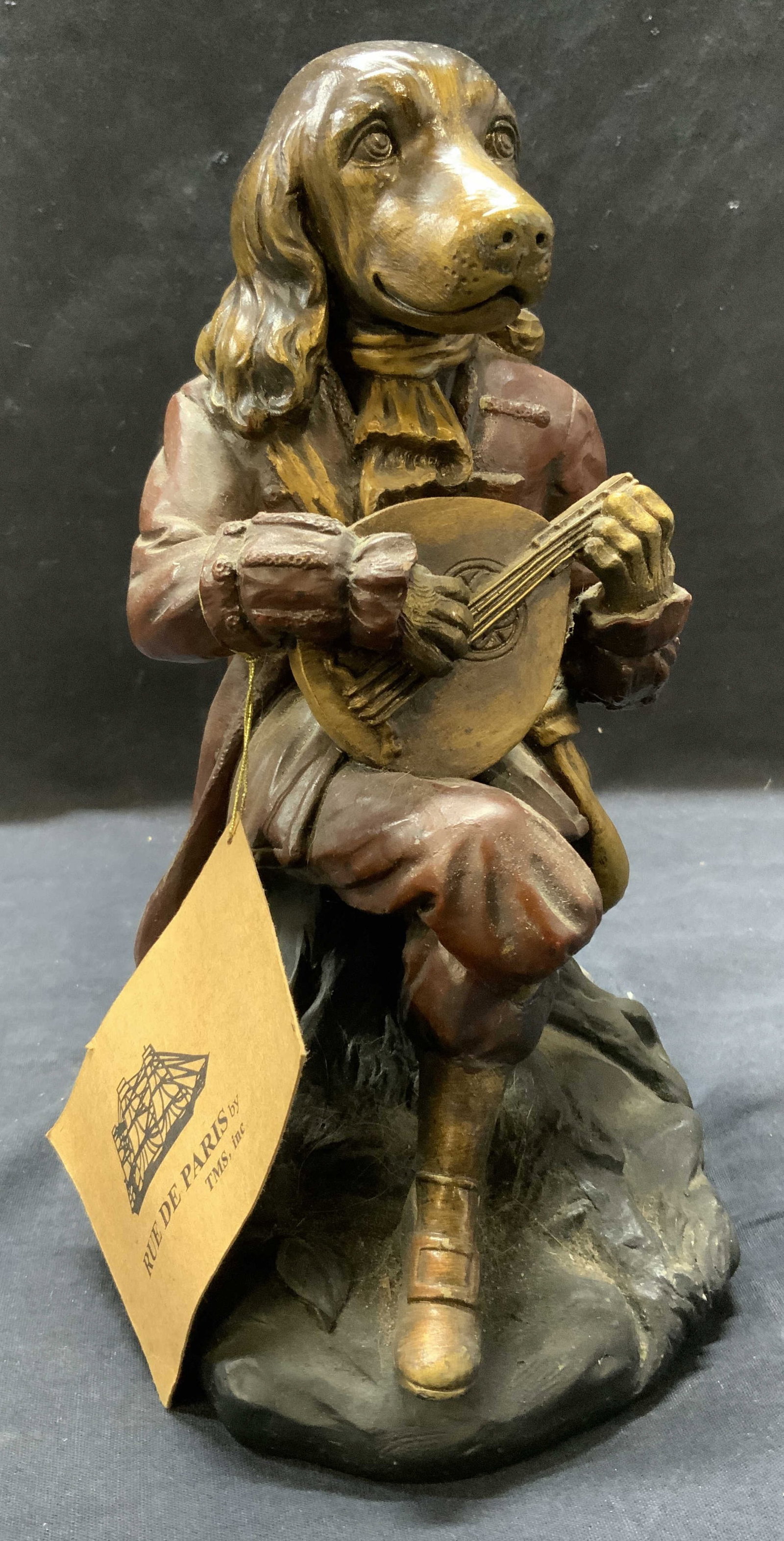 RUE DE PARIS Resin Dog Playing Guitar Figure (1 of 8)