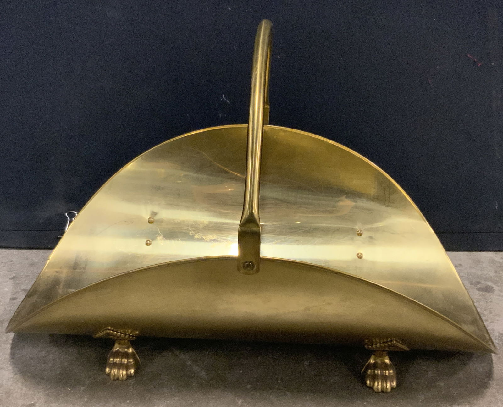 Vintage Brass Claw Footed Fireplace Log Holder (1 of 10)