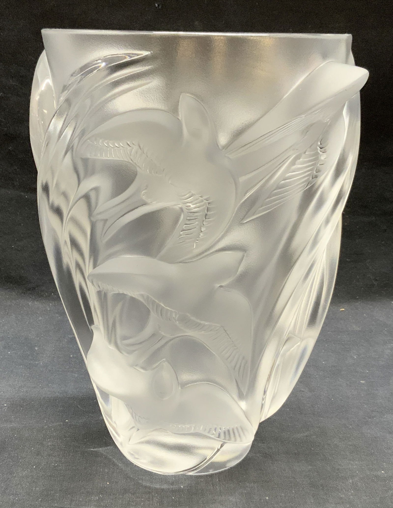 Lalique Crystal Martinets Bird Vase, France (1 of 6)