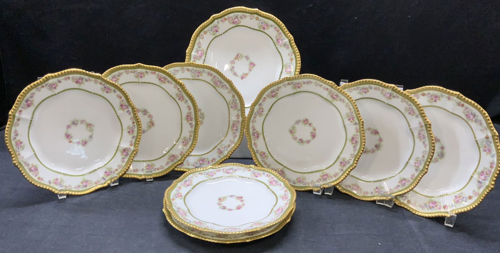 Set 9 Antique Elite Works Limoges Dessert Plates (1 of 8)