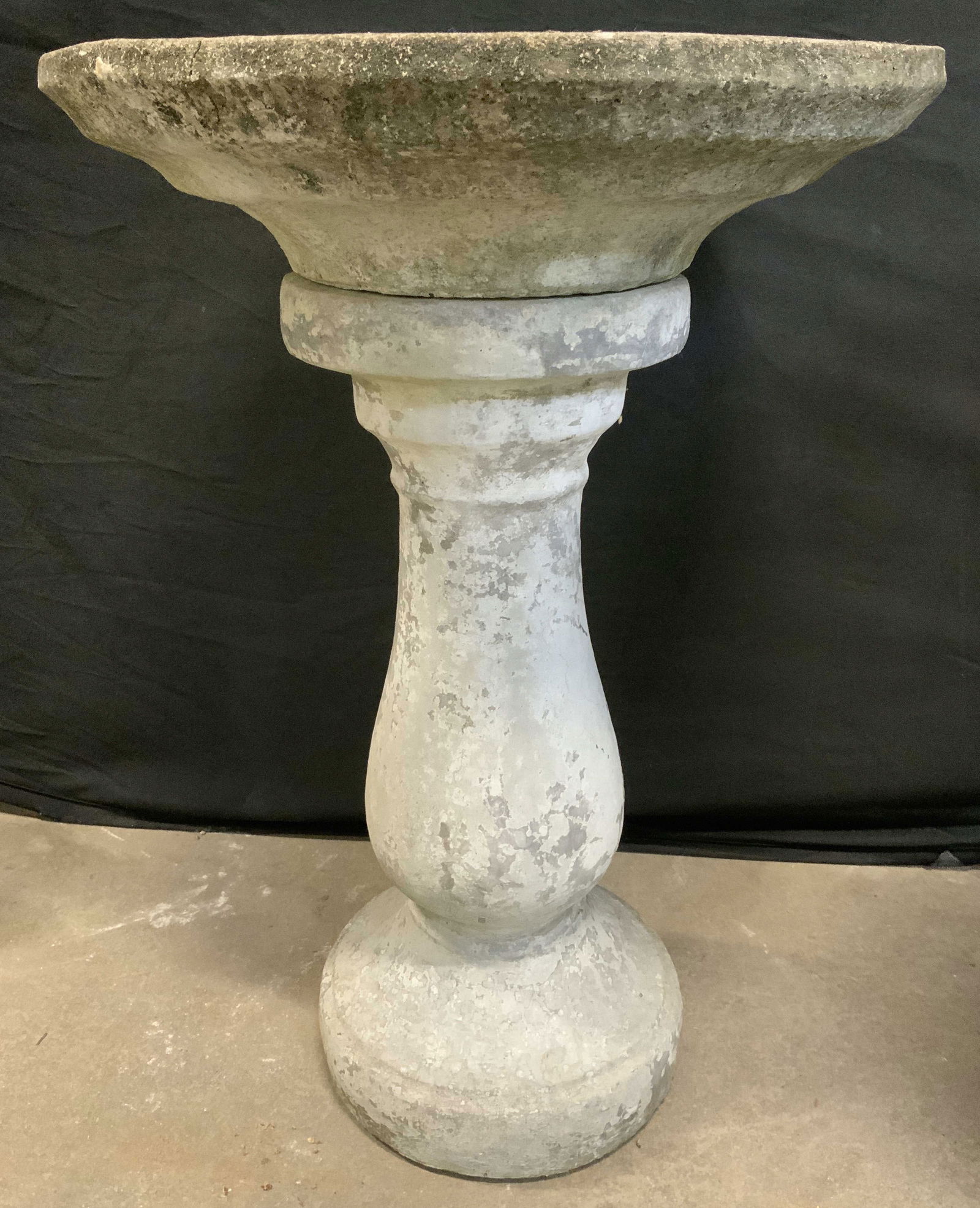 Vintage Cement Bird Bath Garden Ornament (1 of 7)