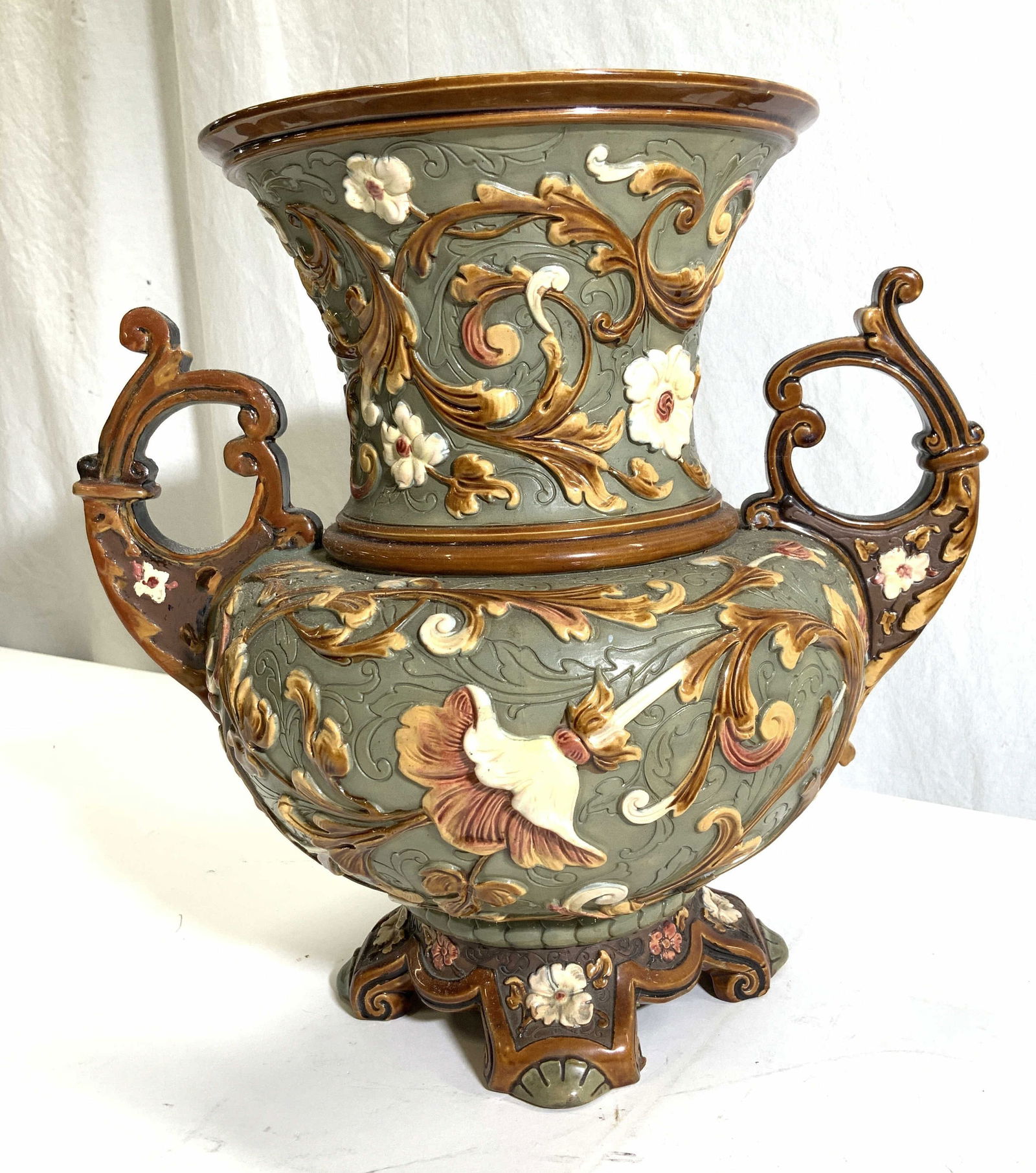 Antq W. Schiller & Son Majolica Porcelain Vase (1 of 7)