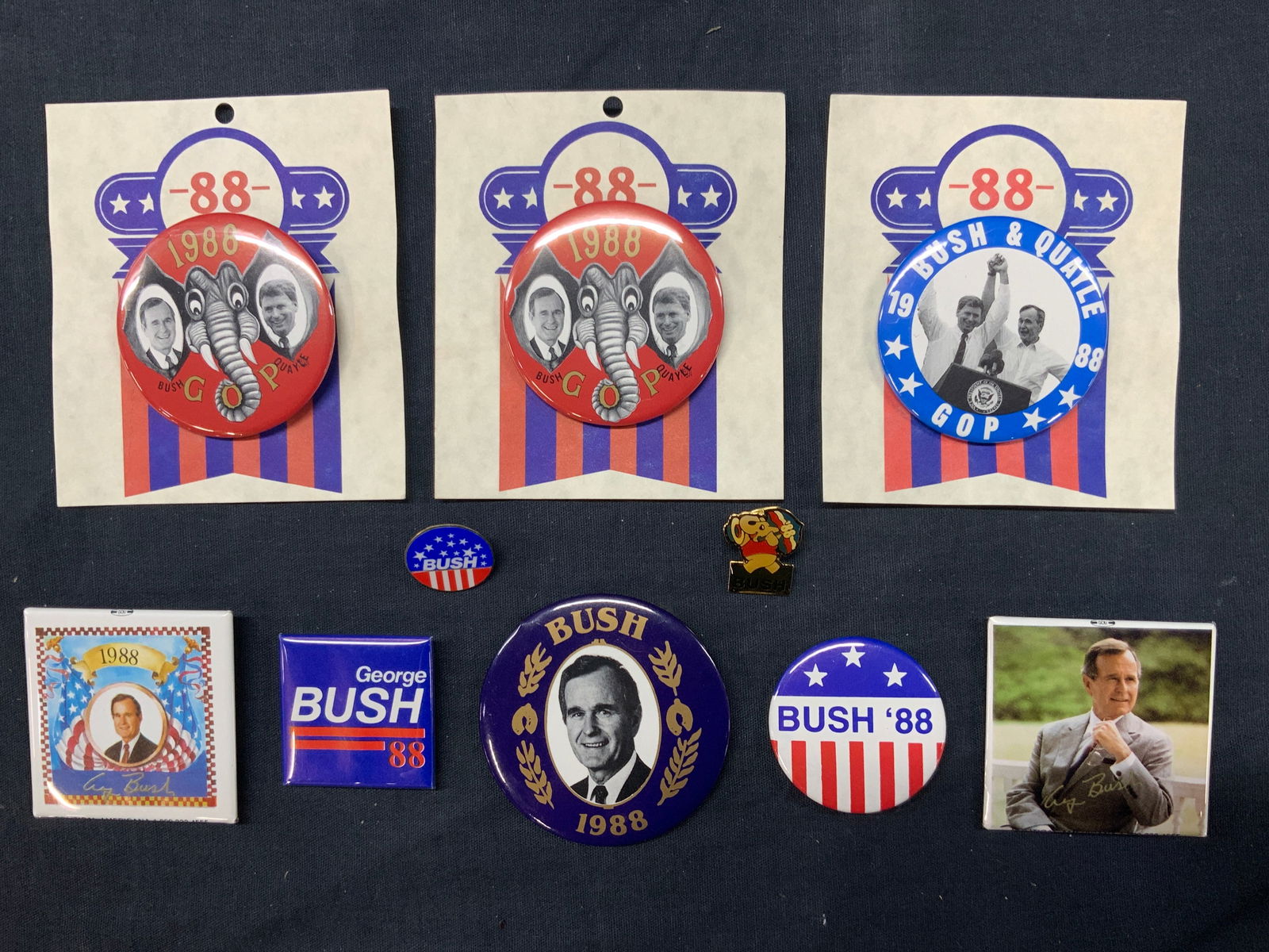 Grp Lot 10 Vntg George H.W. Bush Ephemera & Pins (1 of 11)