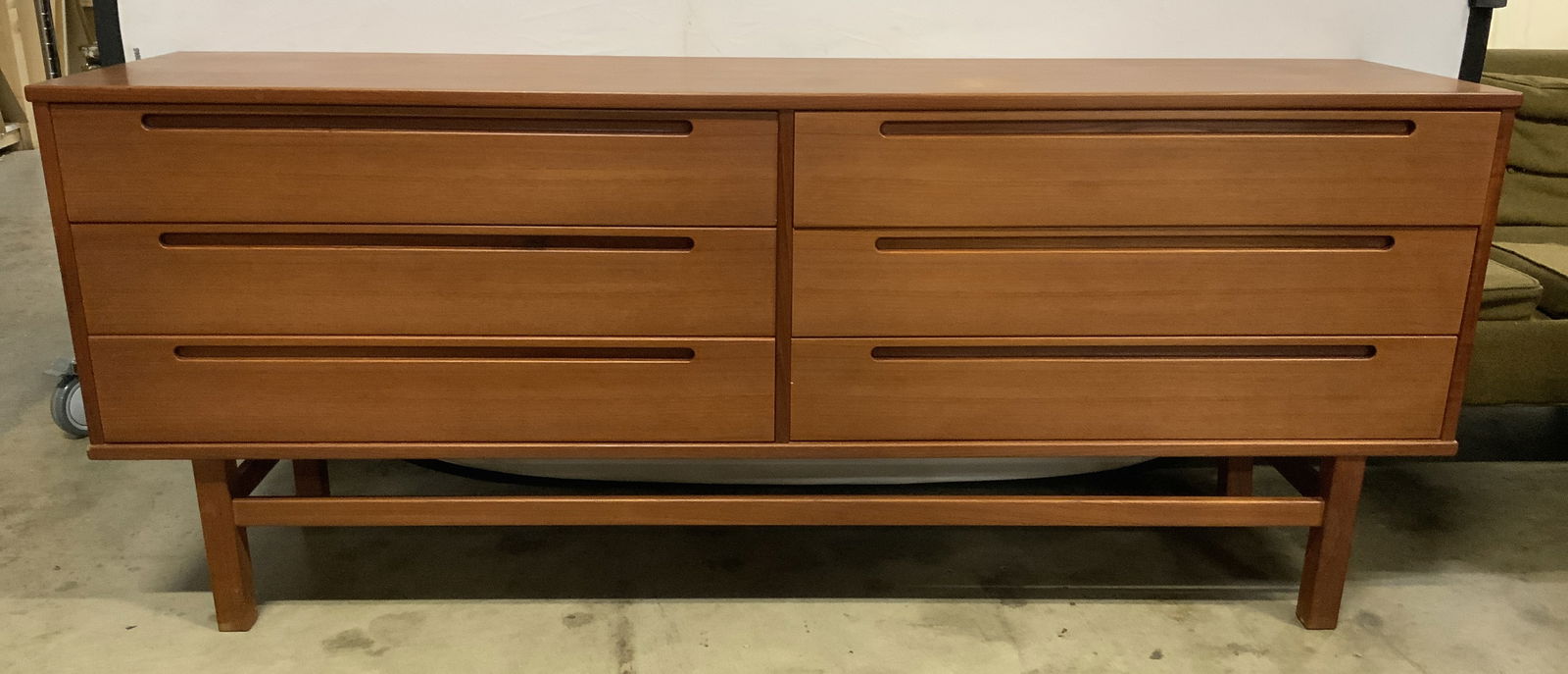 NILS JONSSON MCM 6 Drawer Teak Dresser (1 of 11)