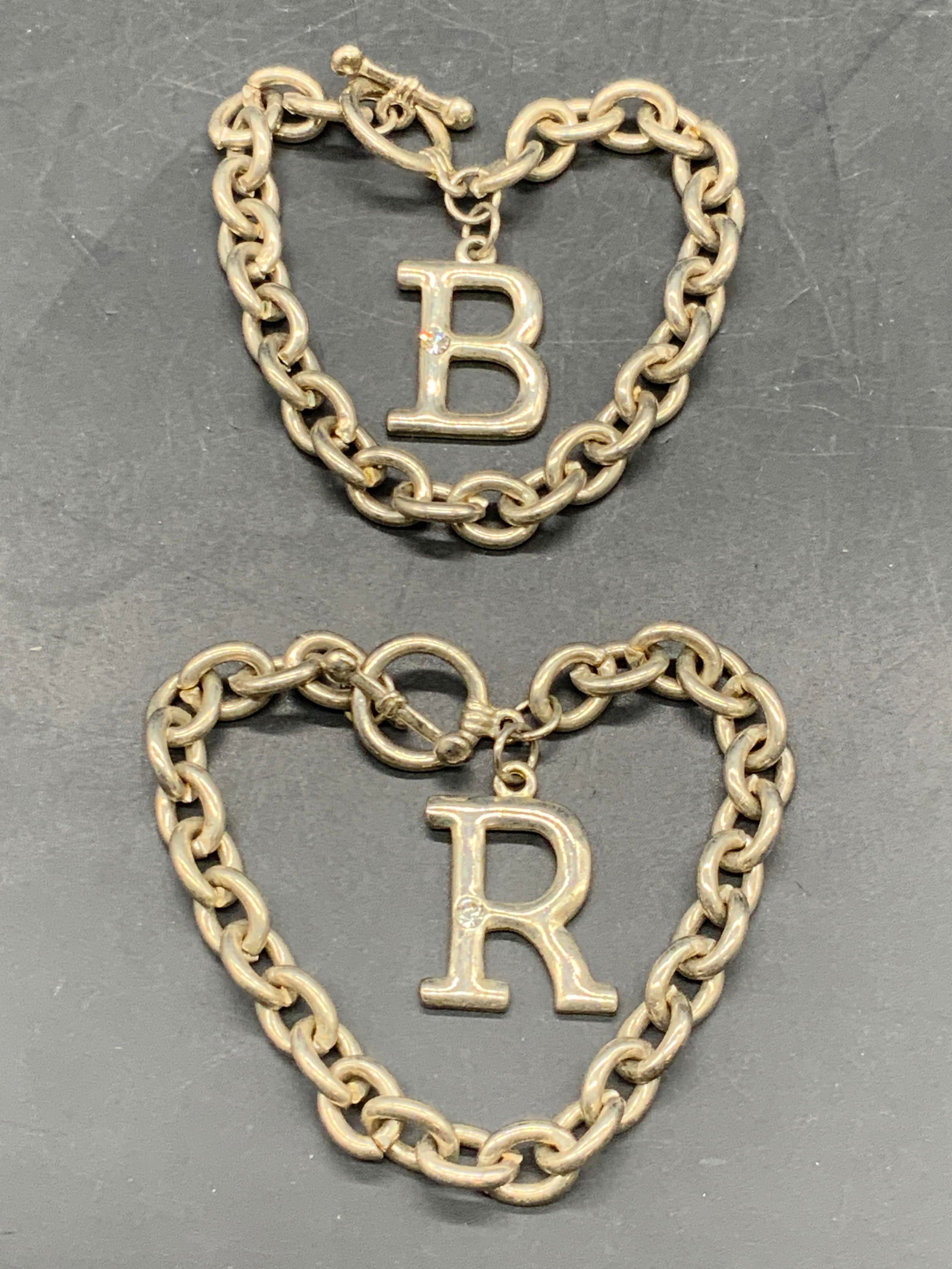 Lot 2 Initial Charm Toggle Bracelets, Jewelry (1 of 7)
