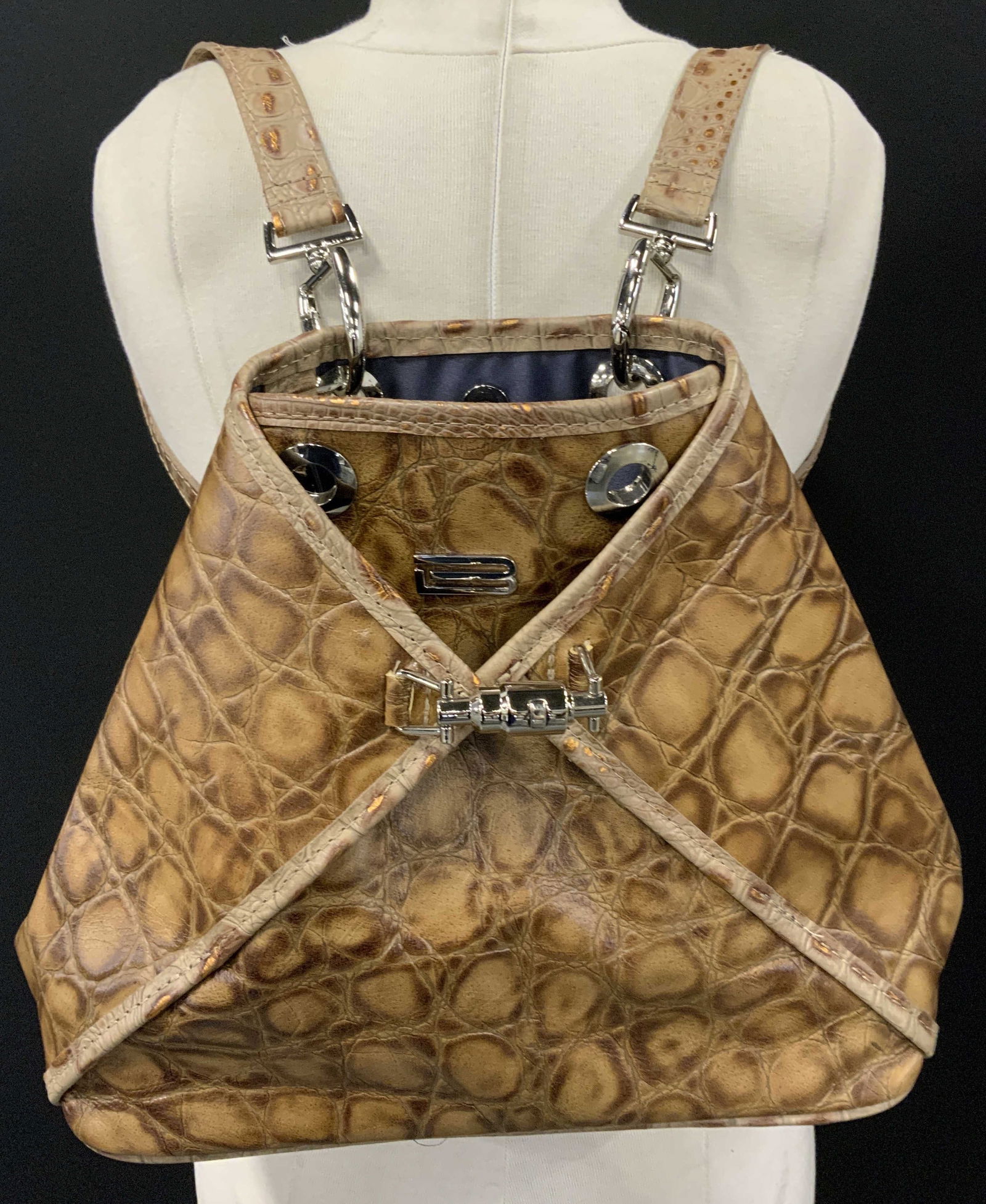 B SWANKY Couture Leather Handbag/ Backpack, USA (1 of 8)