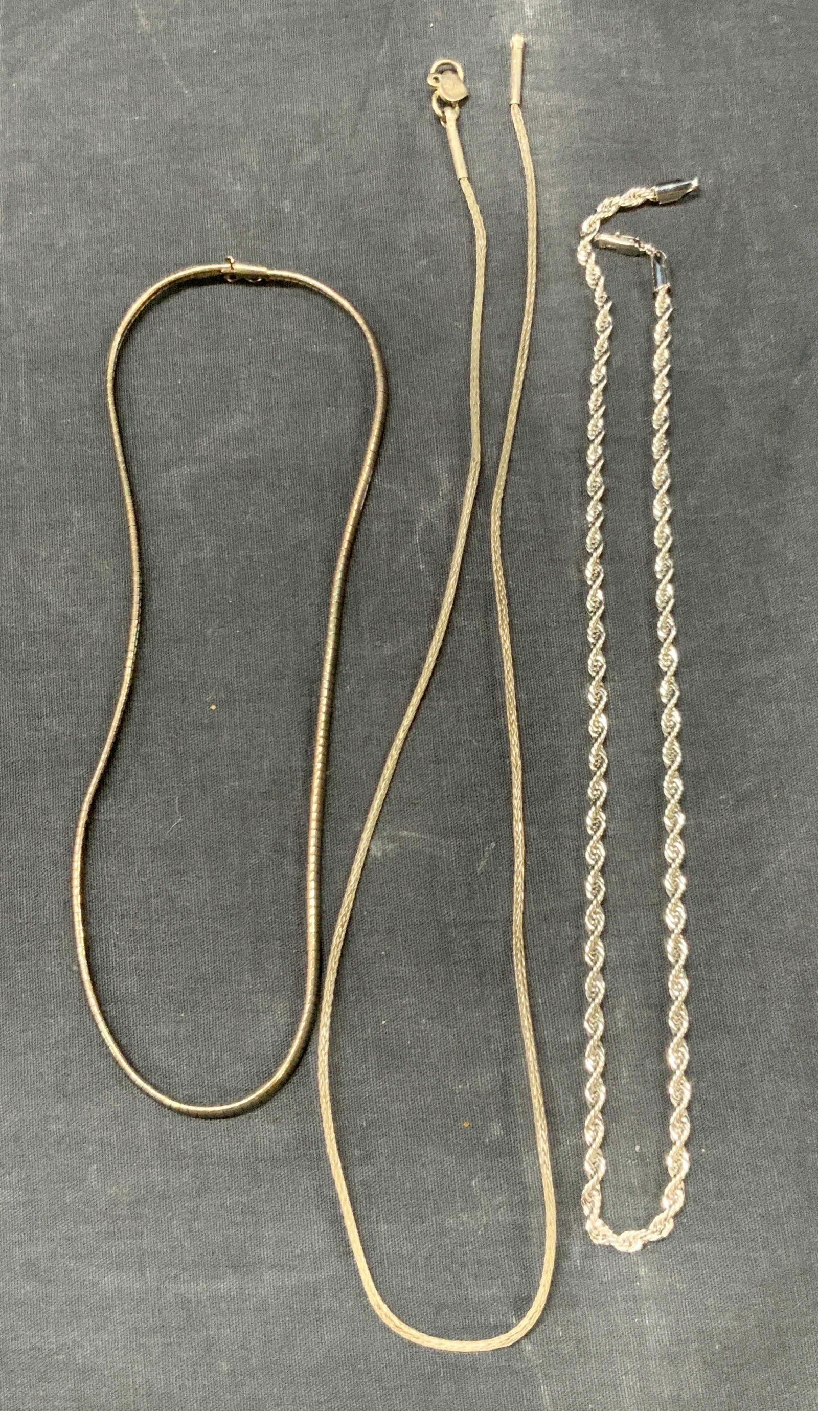 Lot 3 Sterling Silver & Tn Necklaces (1 of 8)