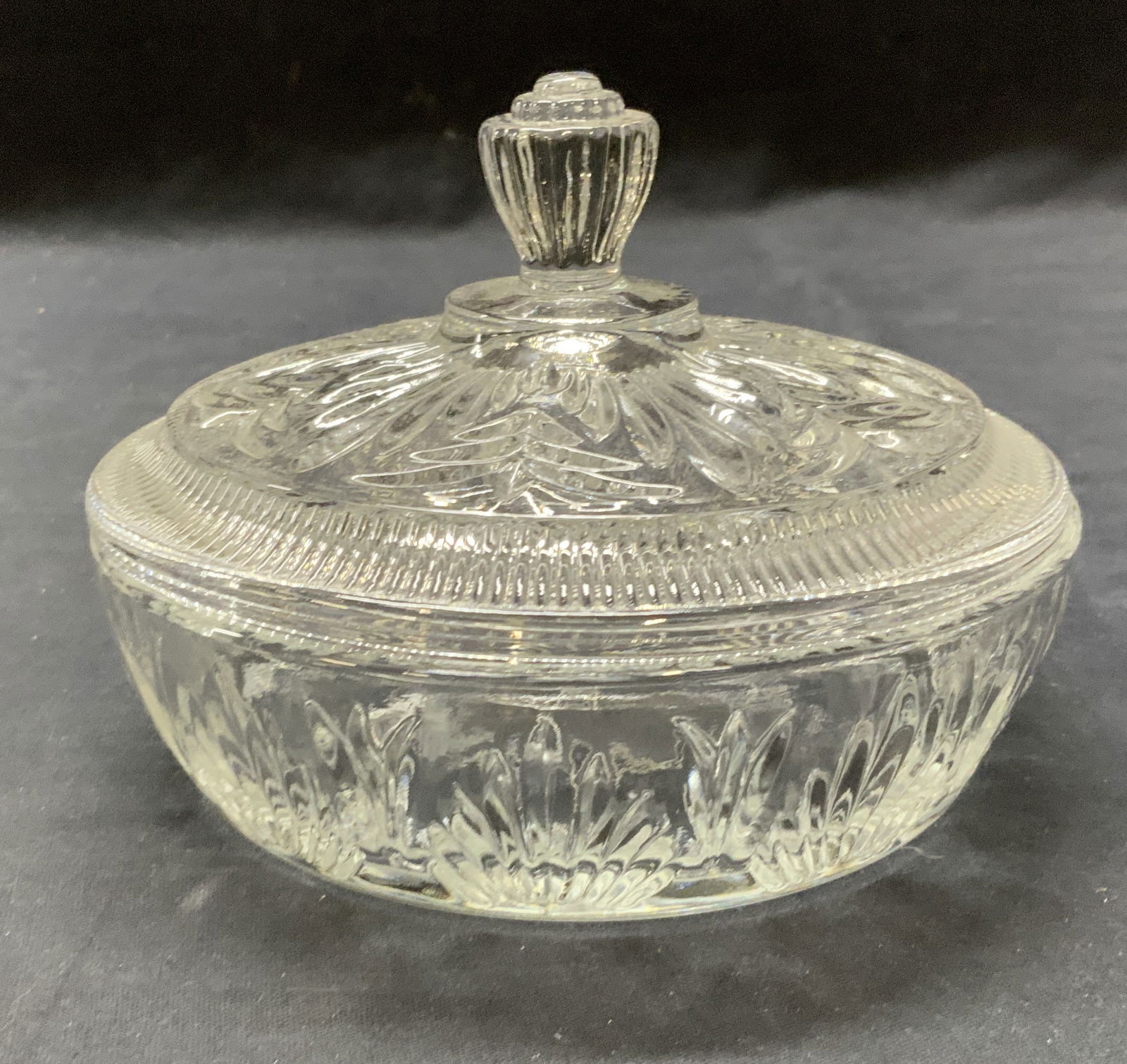 Avon Lidded Glass Compote W Lid, Powder Box (1 of 6)