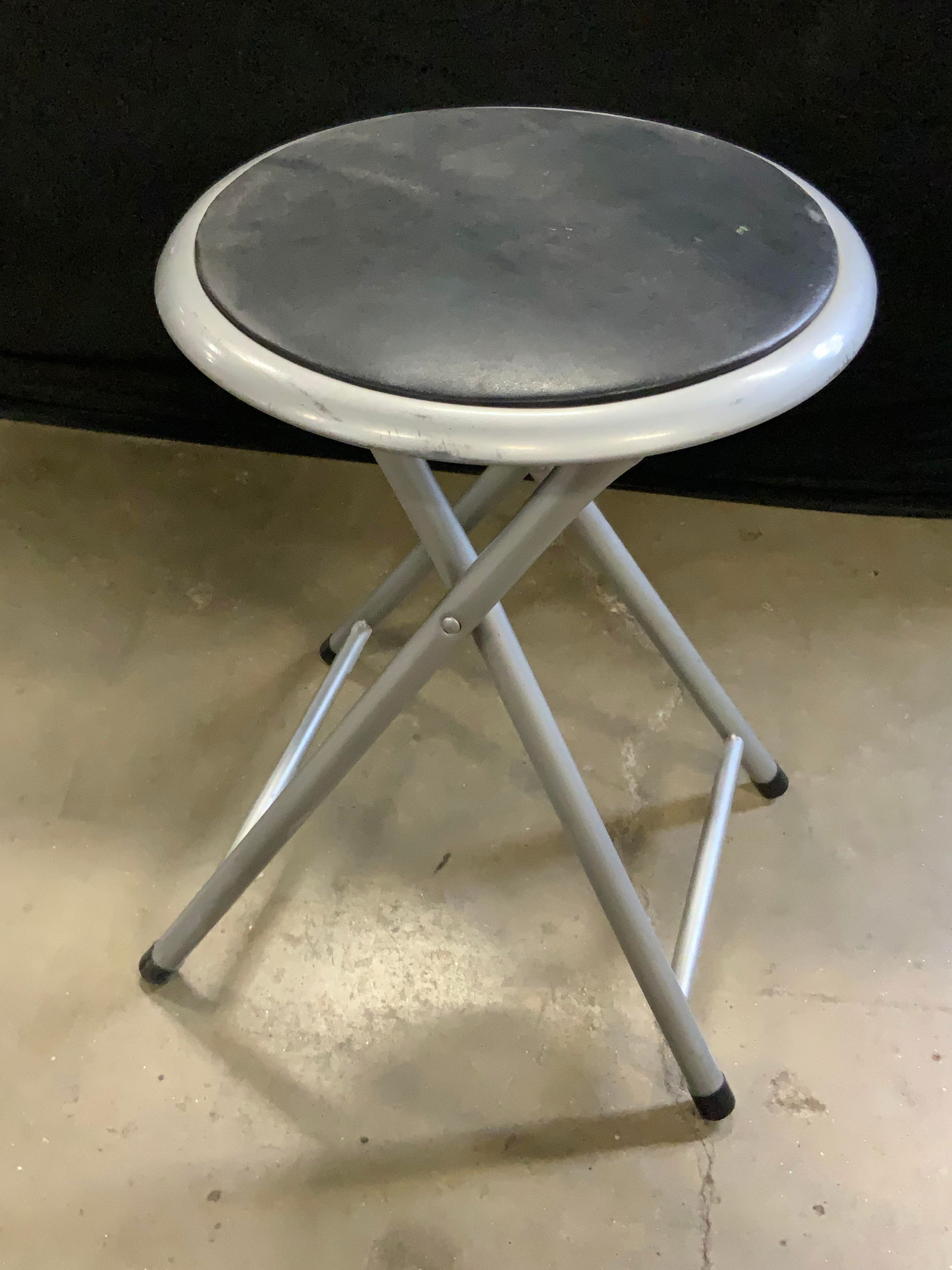 Black Vinyl Upholstered Round Collapsible Stool (1 of 8)