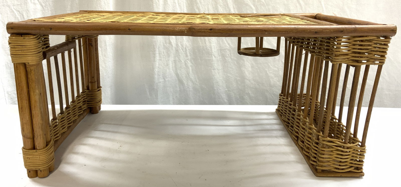 Vintage Woven Wicker Bed Breakfast Tray Table (1 of 7)