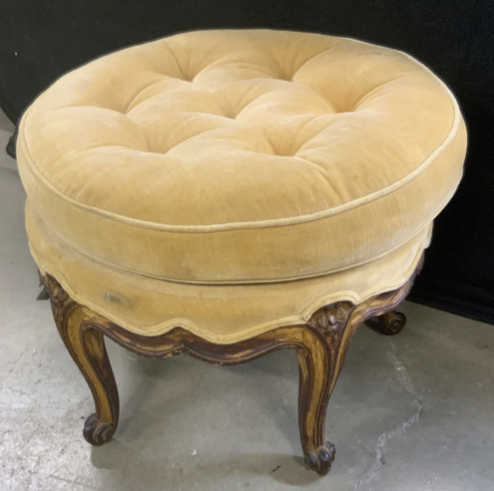 Vintage Tufted Upholstery Ottoman W/ Scroll Feet (1 of 9)