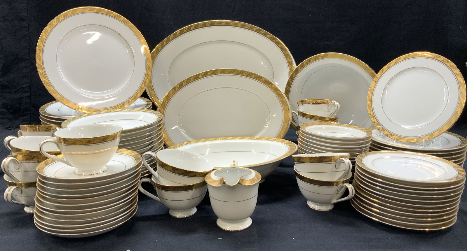 67 Imperial Gilt Fine China Service Set, Cleopatra (1 of 17)