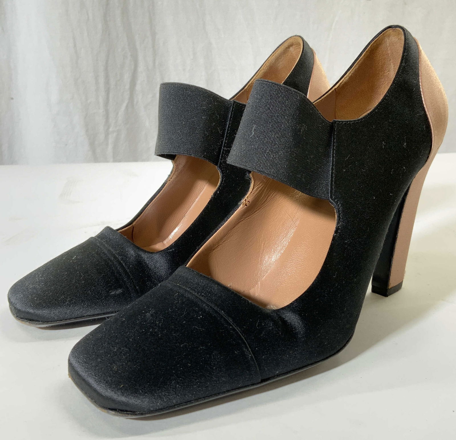 PRADA Pr Womens Blk Satin Pumps & Bags 36 ITALY (1 of 9)