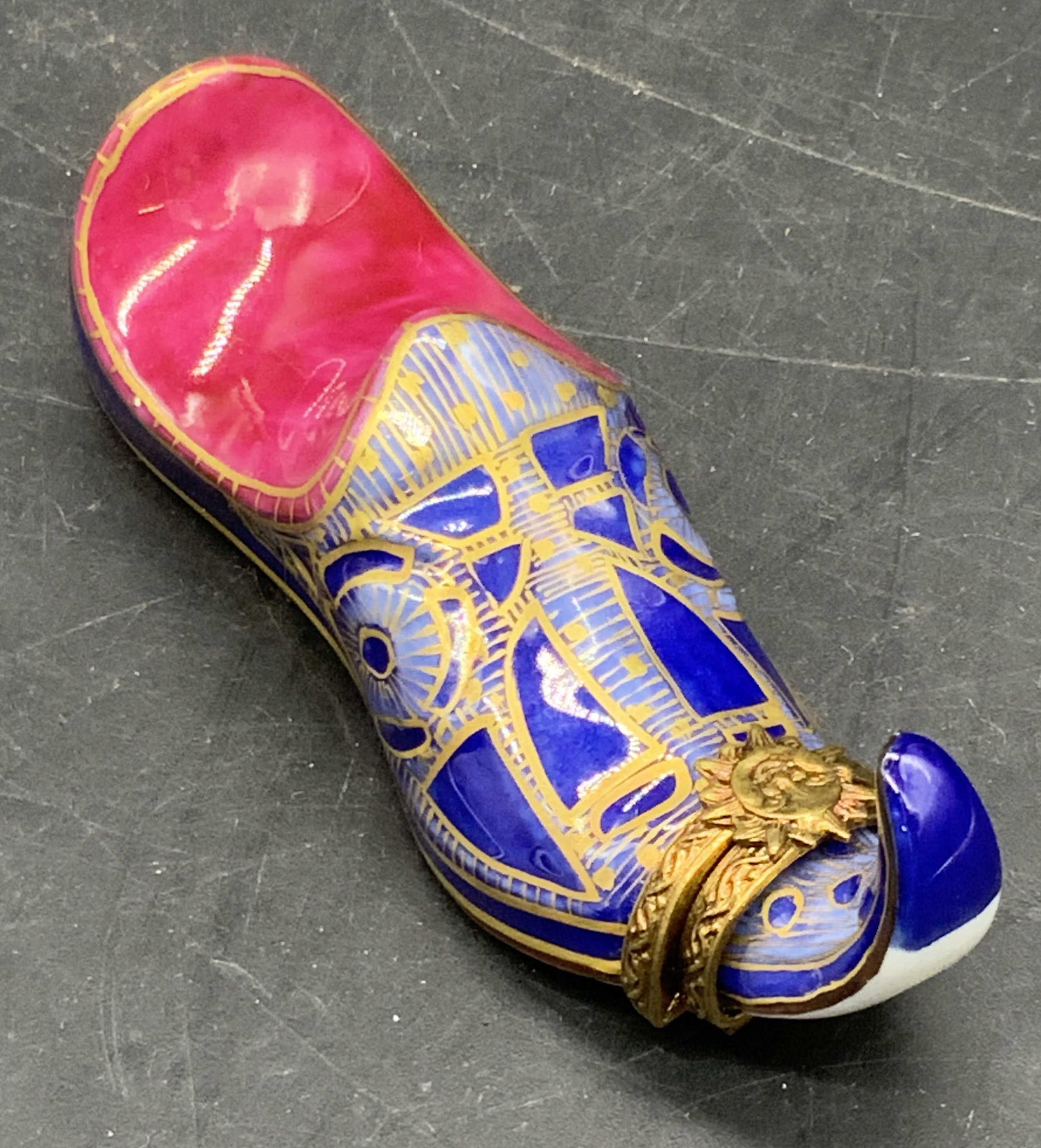 LIMOGES FRANCE Rochard Hand Painted Shoe Pill Box (1 of 10)