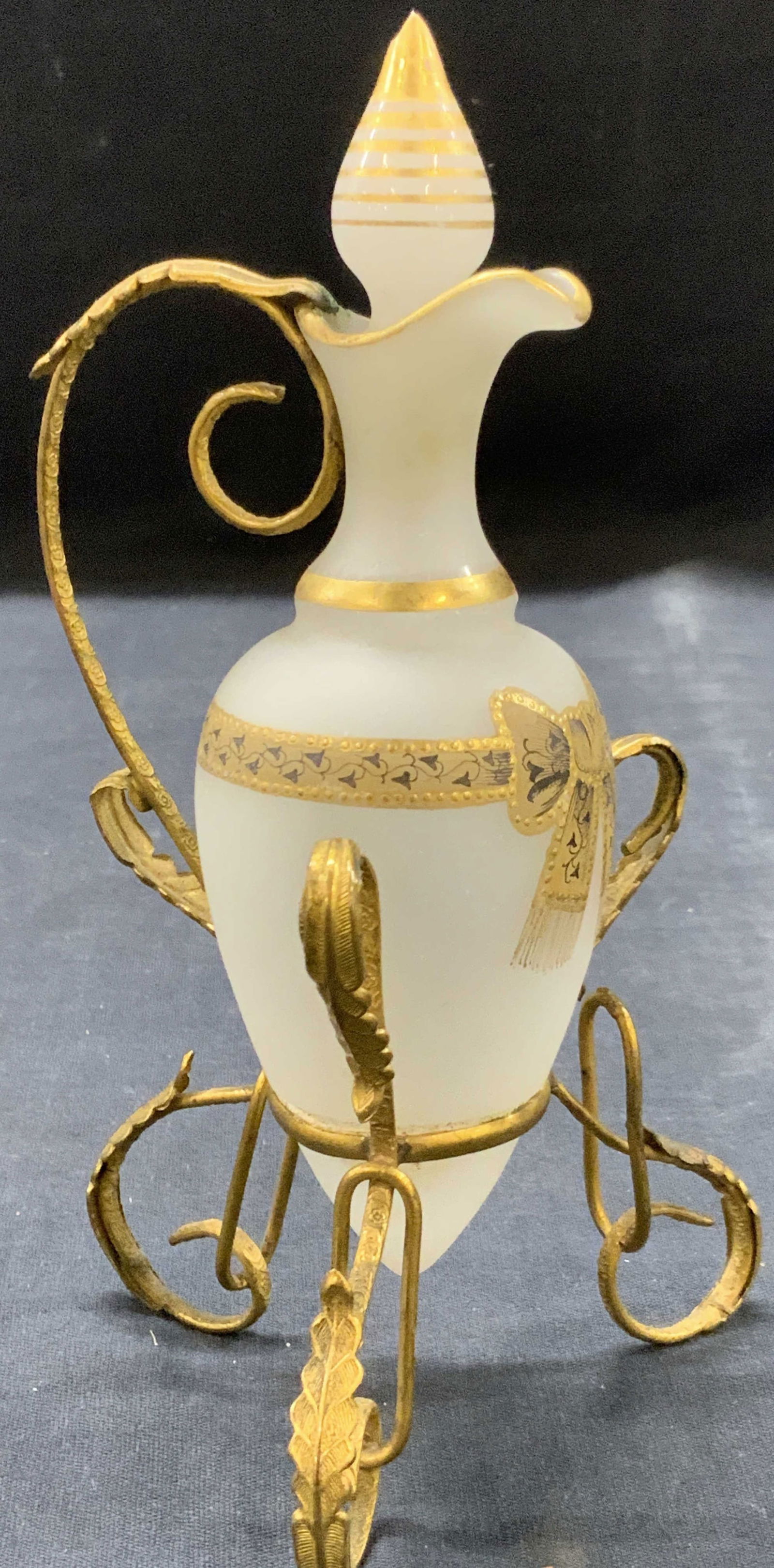 Vntg Gold Tn & Hand Painted Perfume Bottle Auction