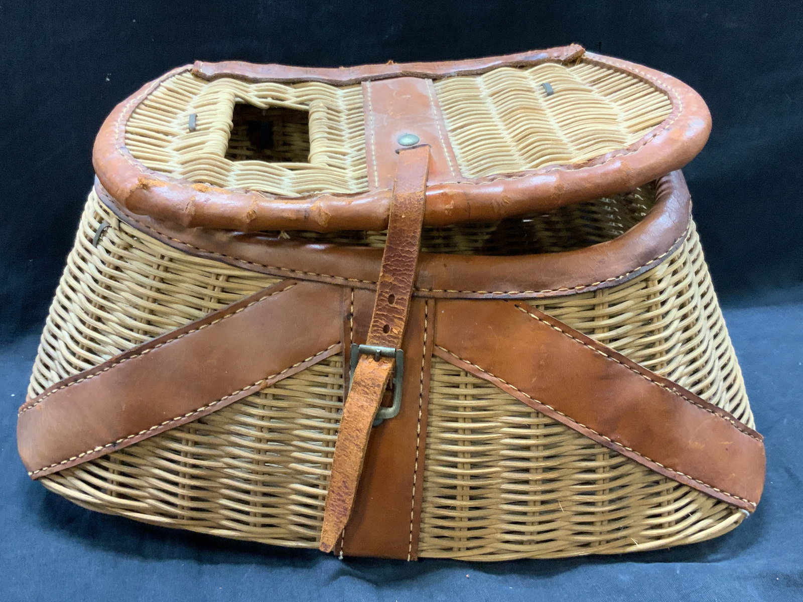 Vtg Woven Wood & Leather Creel Basket (1 of 10)