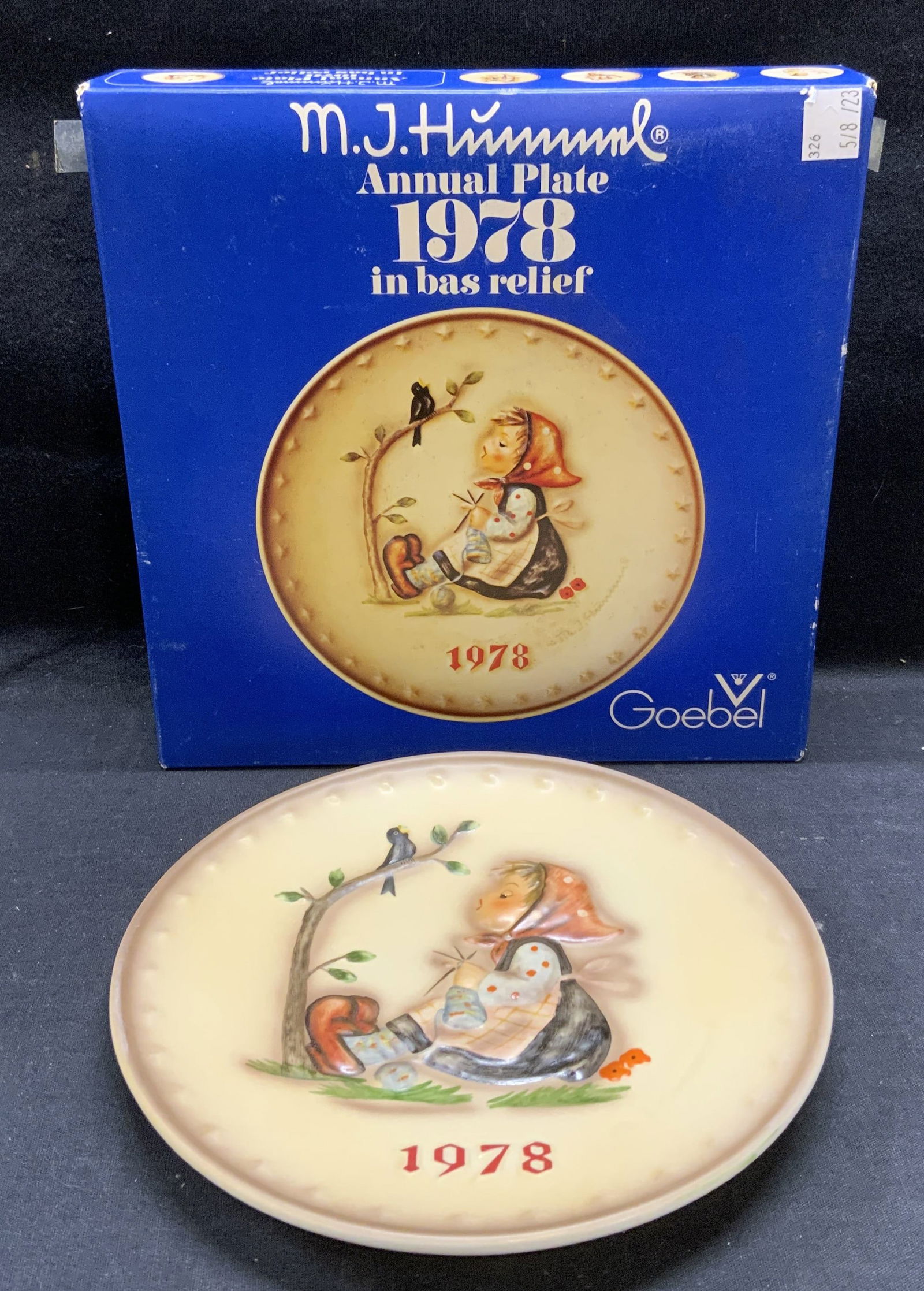 GOEBEL Hummel 1978 Annual Porcelain Plate: GOEBEL MJ Hummel 1978 Annual porcelain plate with original box. Bas relief figural and bird motif. Trademarked to underside. Plate measures approx. 7.5 inches diameter. Box measures approx. 9 x 9 x 2