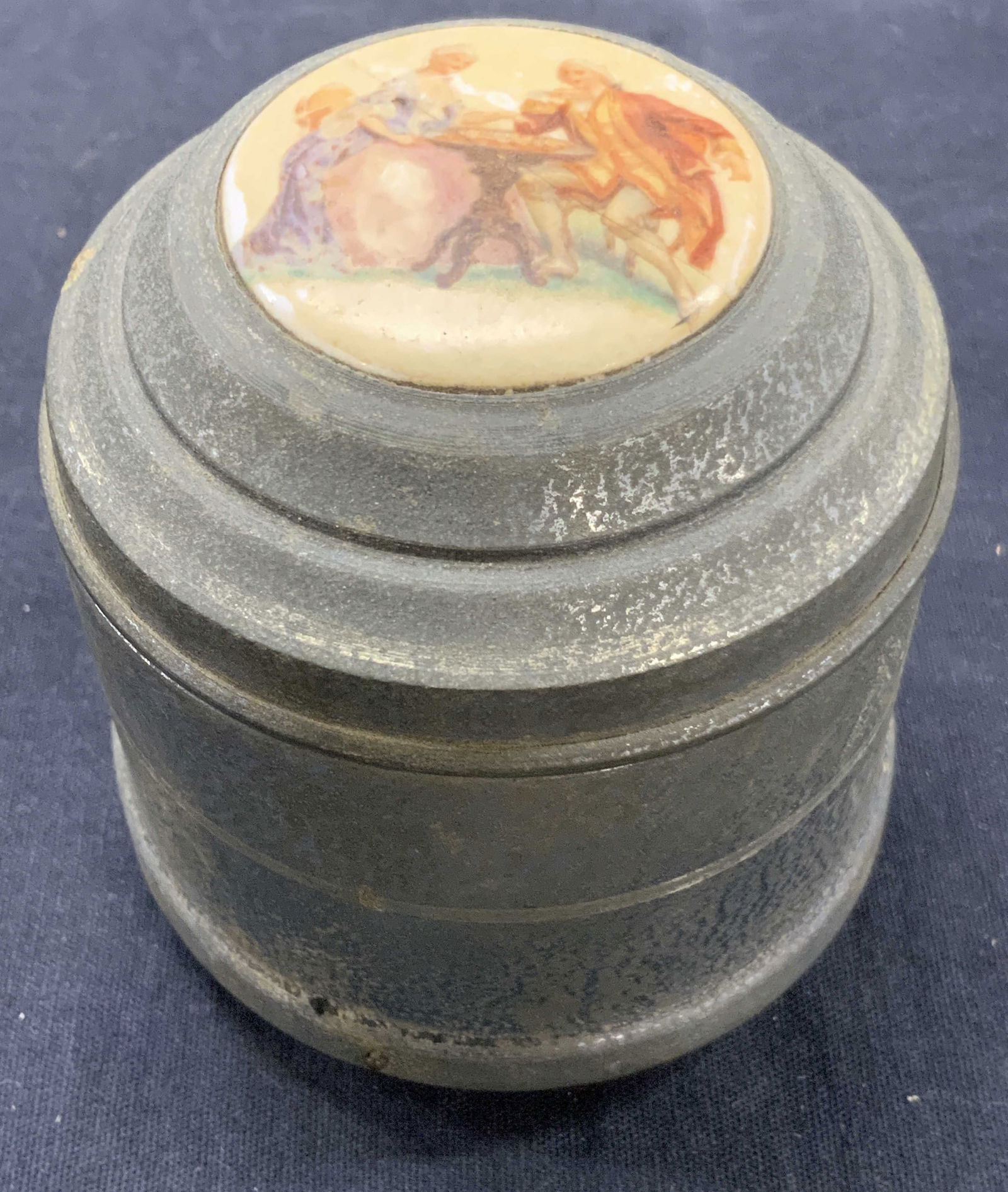 Vntg Porcelain & Metal Capped Powder Puff Music Box (1 of 7)