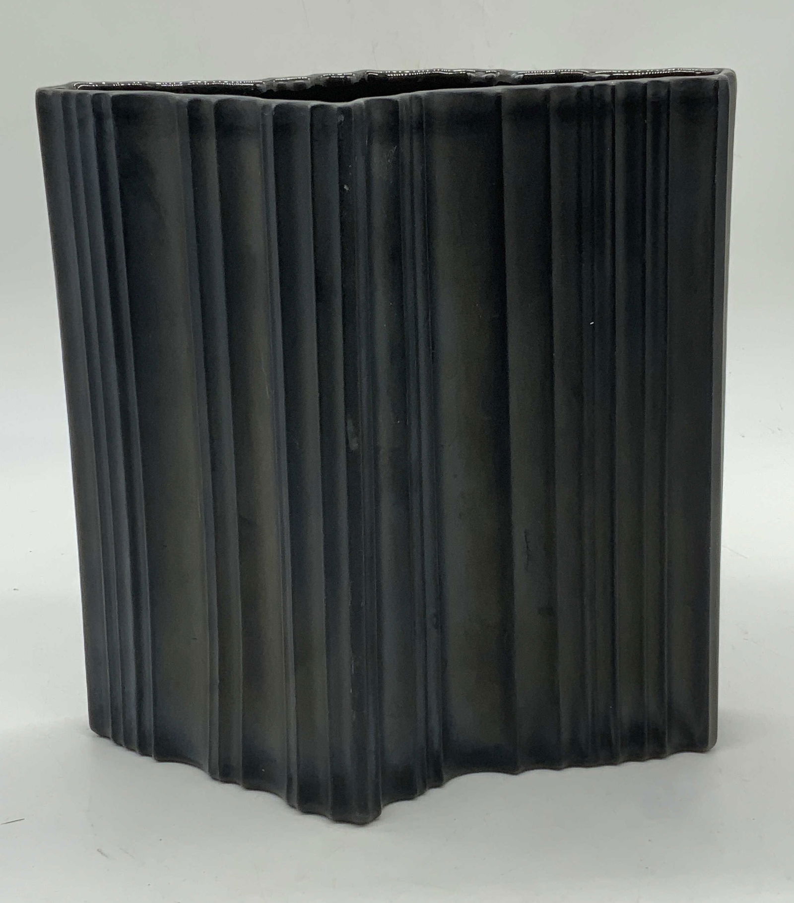 WIRKKALA for Rosenthal Black Porcelain Vase German (1 of 6)