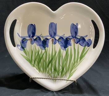 MA BENTZ Signed Hand Painted Porcelain Heart Tray: Tray signed MA BENTZ. Piece is hand painted with multi toned floral and grass detail. Tray is porcelain with heart form. Piece has pierced handles. Plate measures approximately 14 inches wide 12