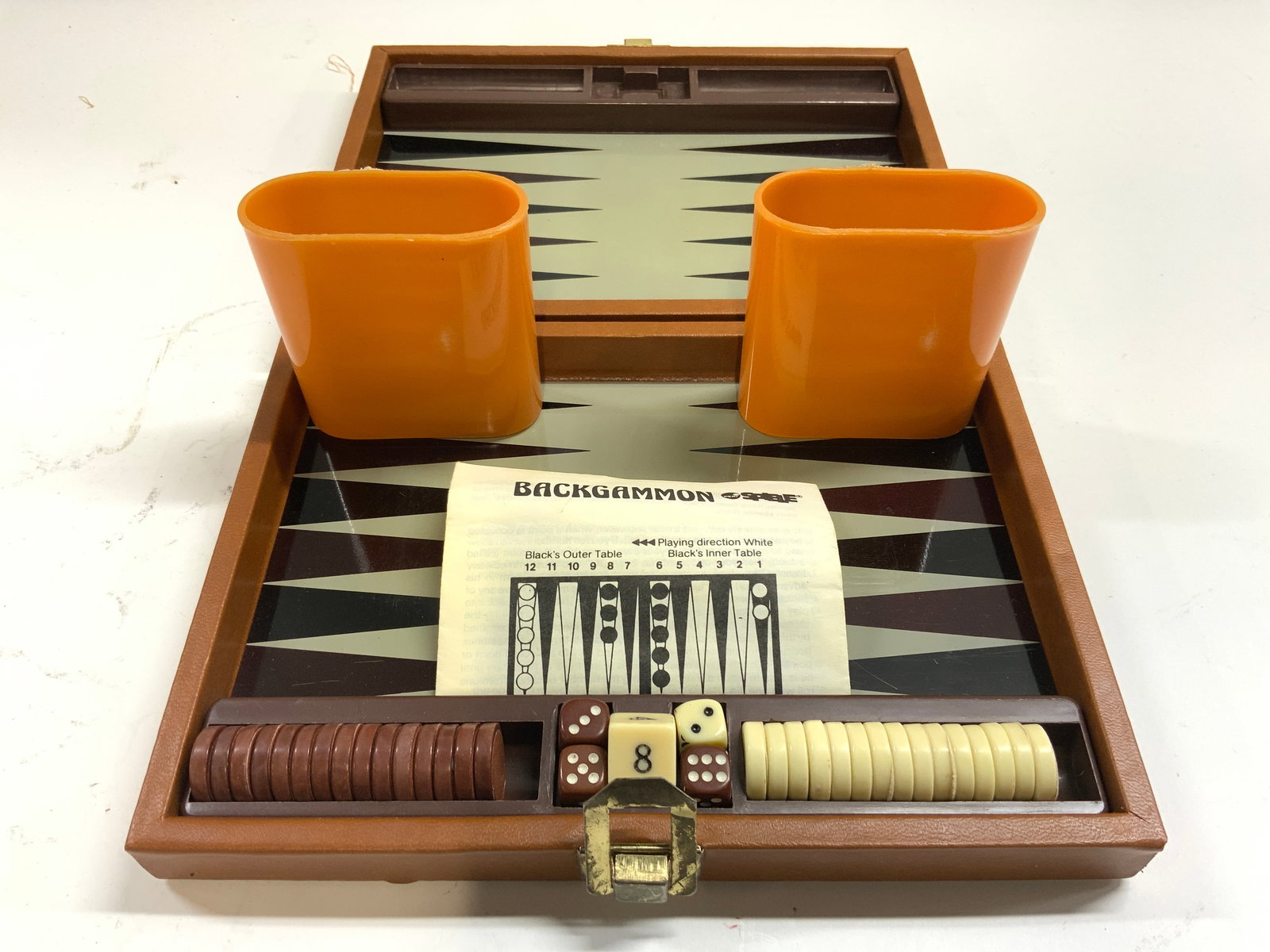 BACKGAMMON Set 37 W Leather Exterior & Manual (1 of 7)