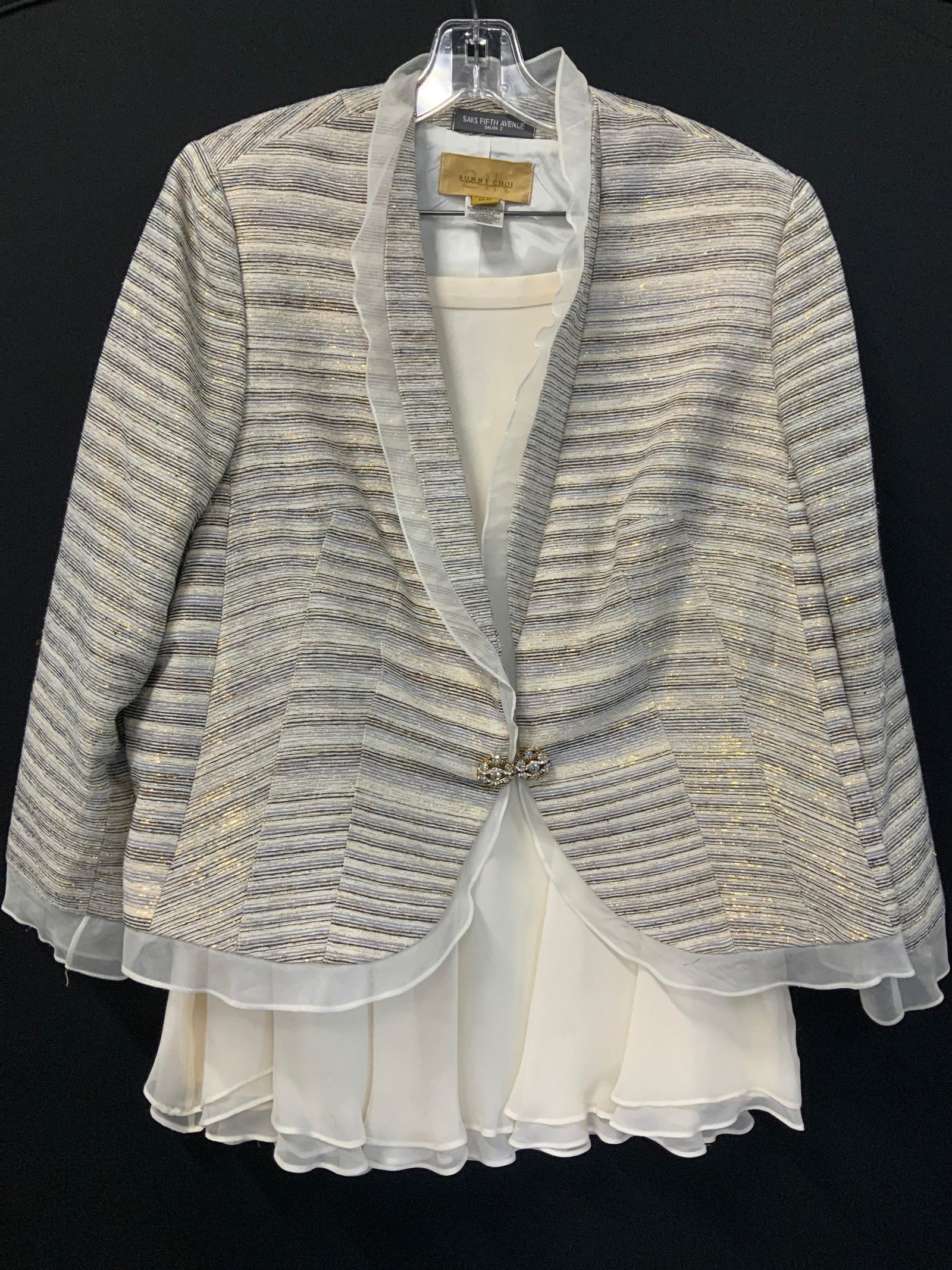 Sunni Choi Gold w Sequin Silk Skirt w Jacket (1 of 11)