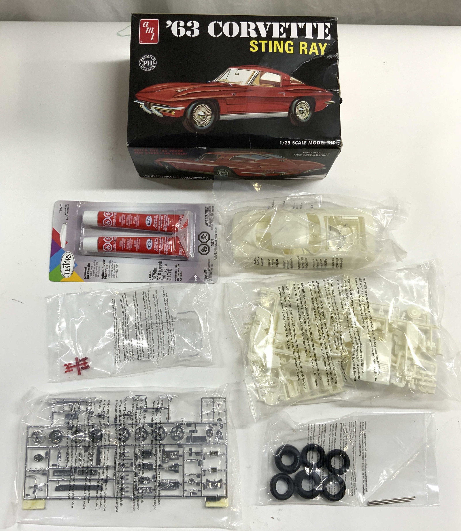 PREMIUM HOBBIES 63 Corvette Stingray Model Kit (1 of 8)