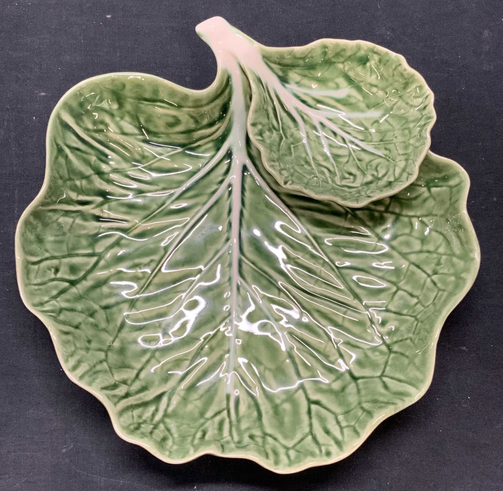 BORDALLO PINHEIRO Cabbageware Serving Platter Port (1 of 9)