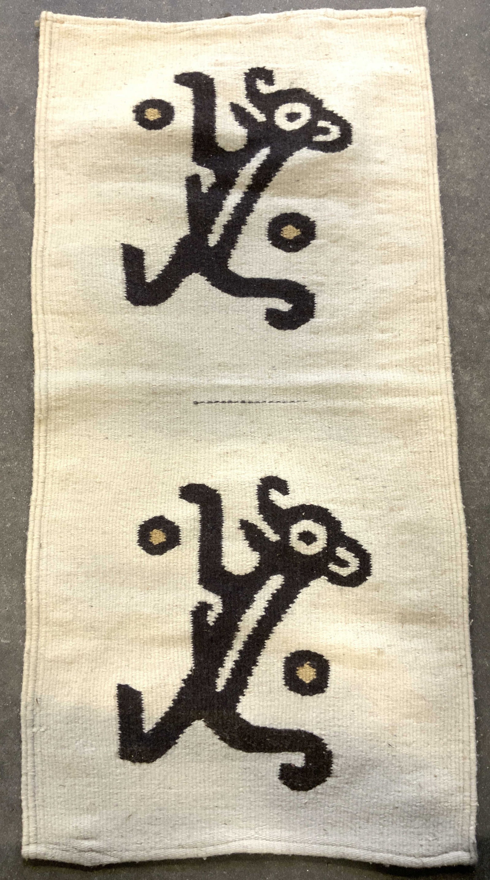Vntg Handmade Wool Textile Rug W Animal Detail (1 of 6)