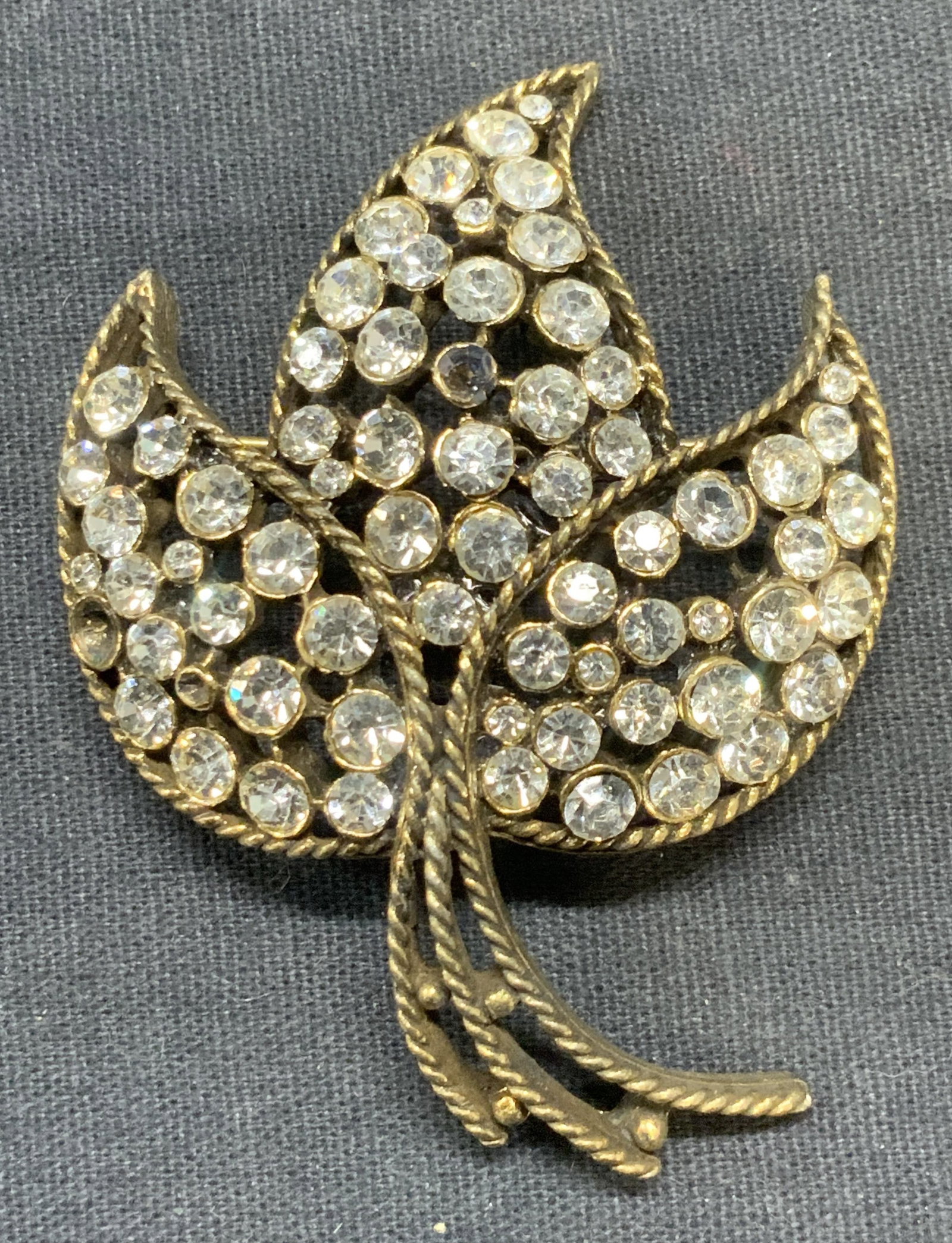 Vintage Kramer Gold Tone Crystal Leaf Brooch (1 of 6)