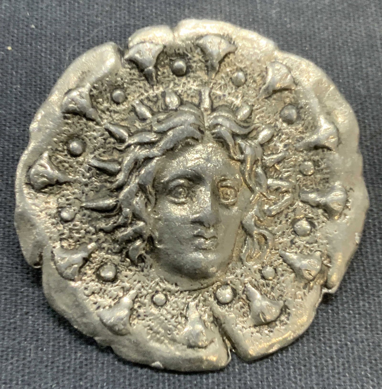 Vintage Silver Tone Figural Coin Brooch (1 of 6)