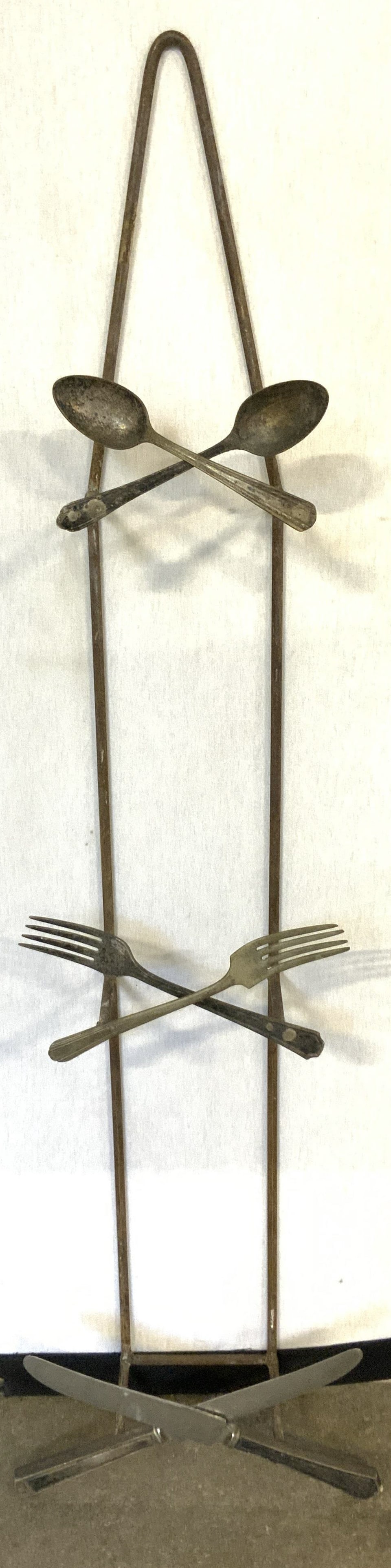 Silver Plate 3 Tier Silverware Hanging Wall Rack (1 of 6)