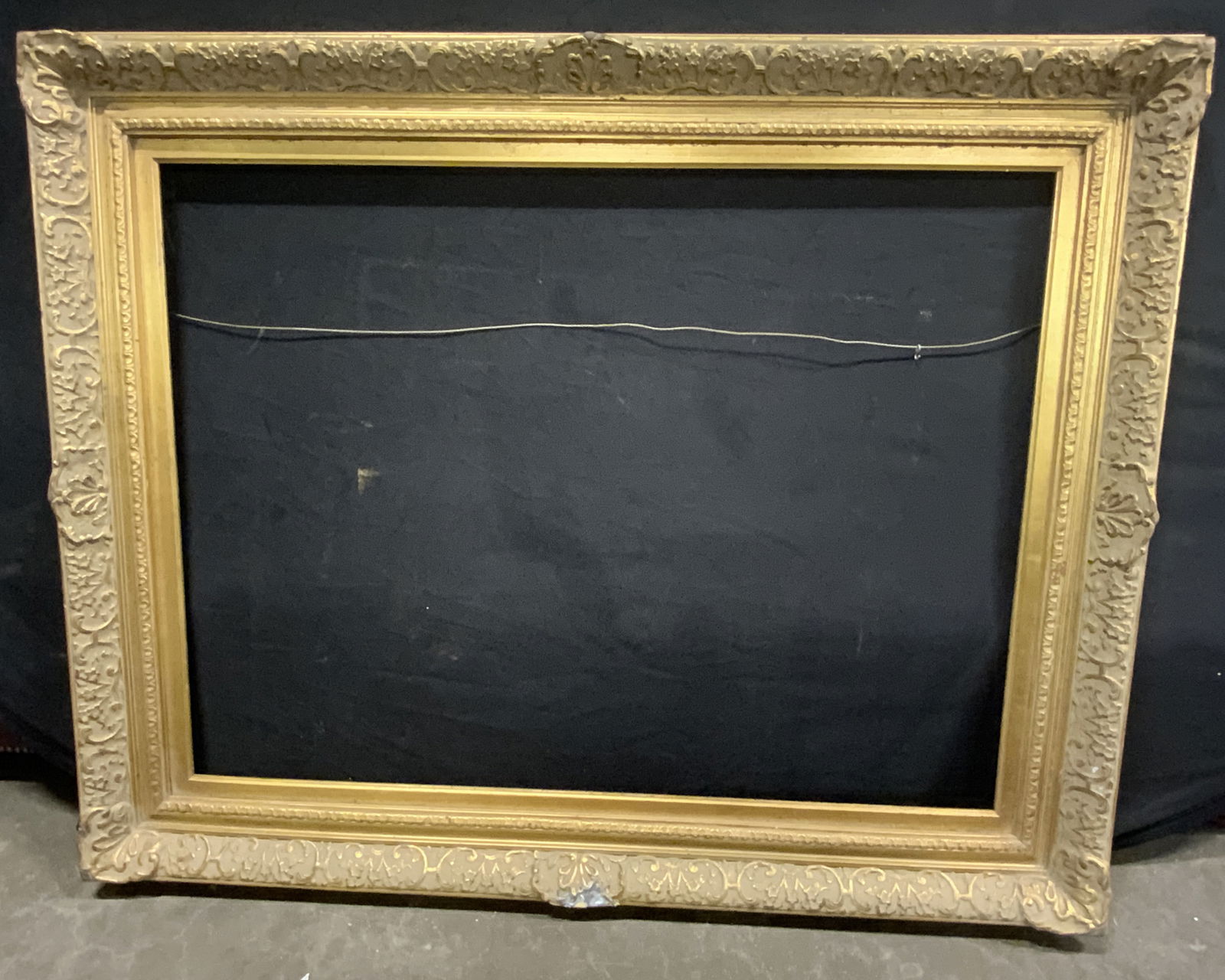 Vintage XL Ornate Gold Leaf Frame (1 of 8)