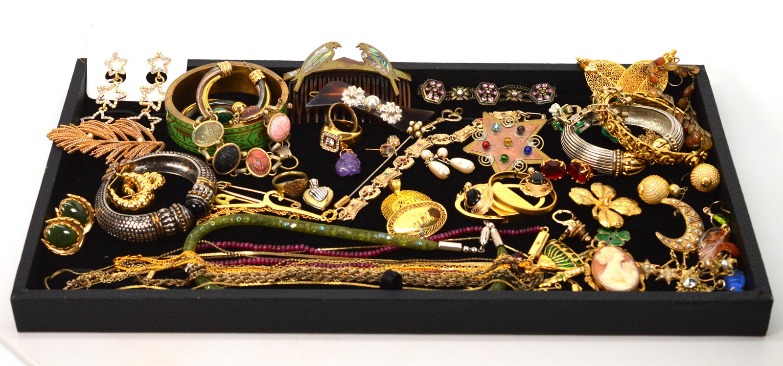 Large Lot of Gold Toned Jewelry & Accessories (1 of 3)