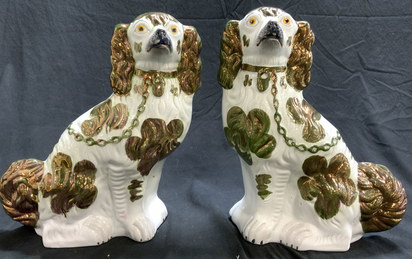 STAFFORDSHIRE Vntg Pair Porcelain Spaniel Figurals (1 of 8)