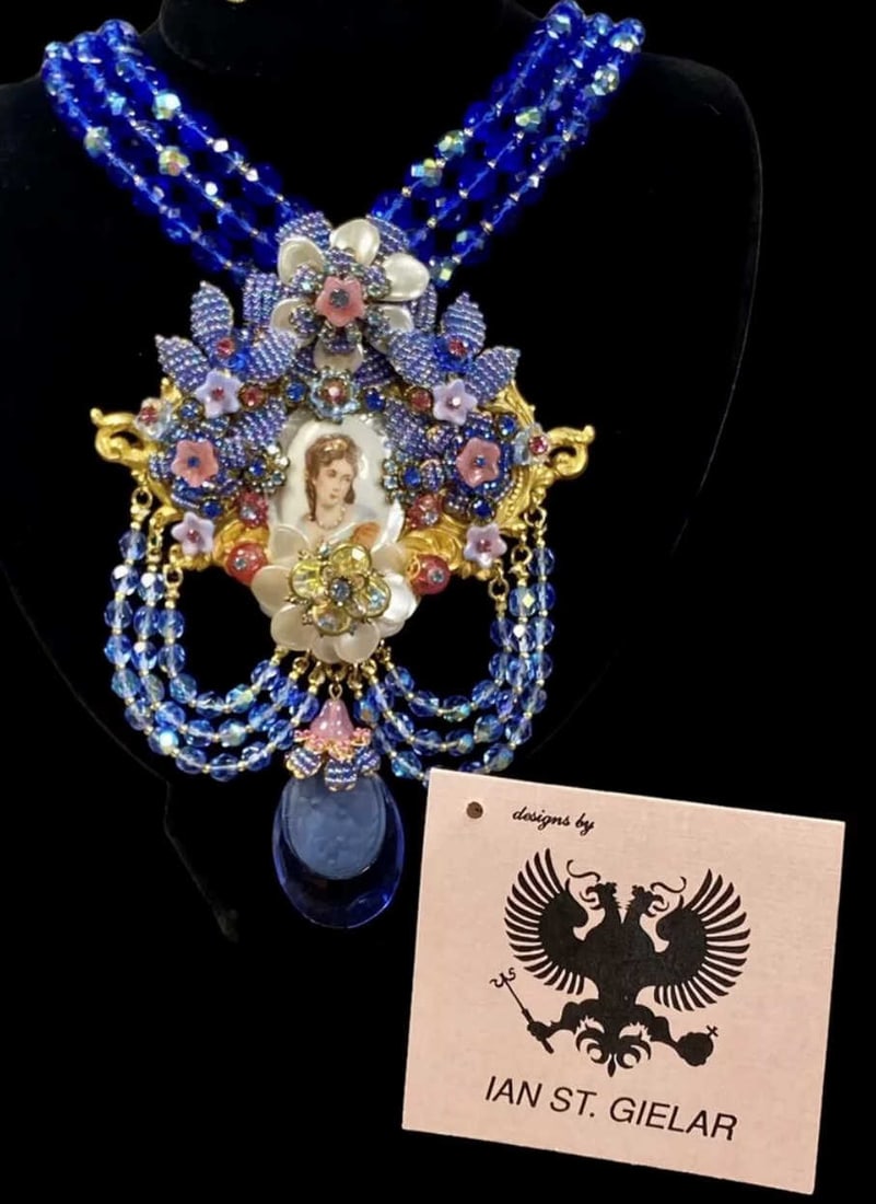 IAN ST. GIELAR LE 1/2002 Imperial Vienna Necklace (1 of 19)