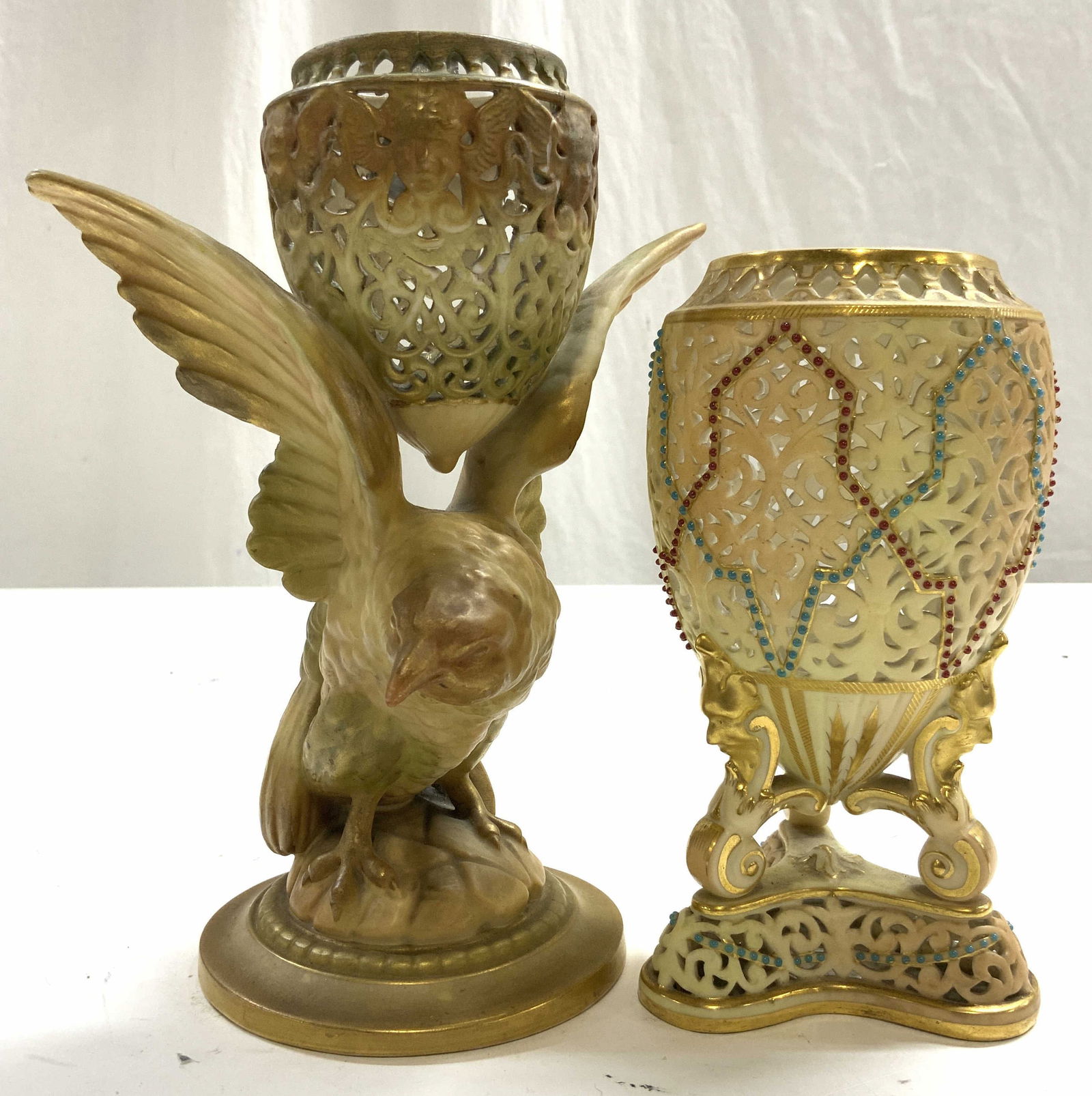 ROYAL WORCESTER Lot 2 Antq Porc Potpourri Vessels (1 of 8)