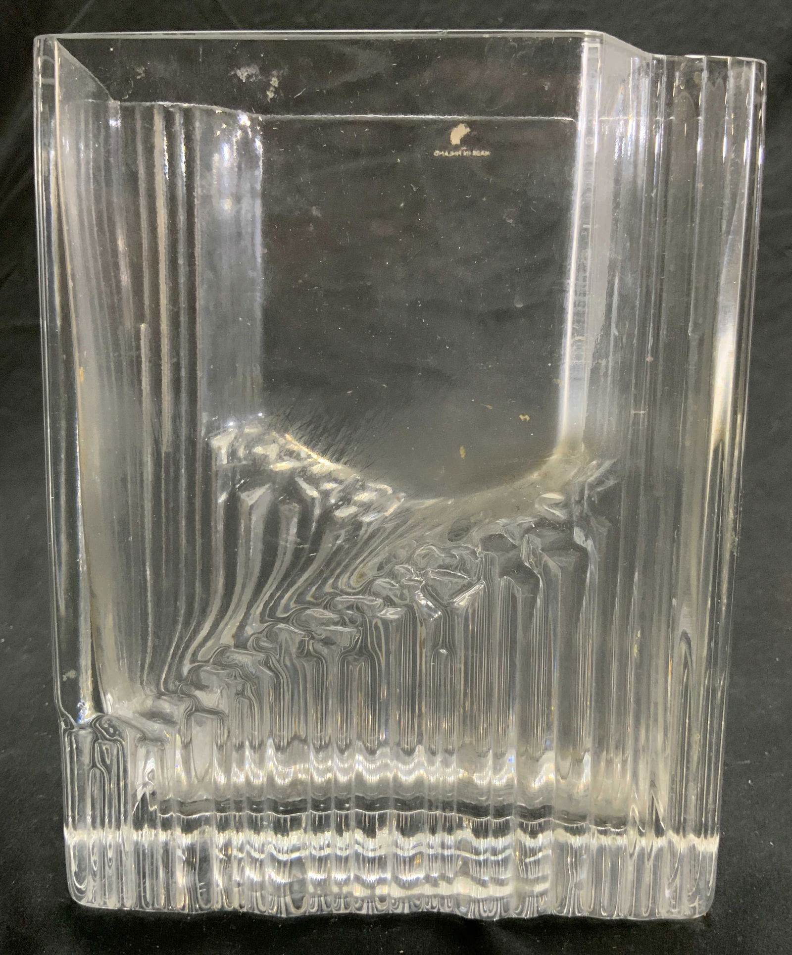 IITTALA FINLAND TAPIO WIRKKALA SOINTU Glass Vase (1 of 8)