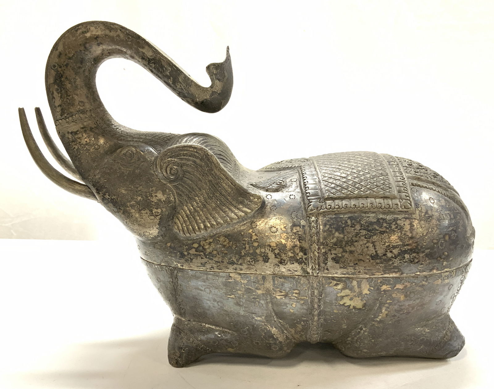 Hand Crafted Repousse Metal Elephant Box (1 of 9)