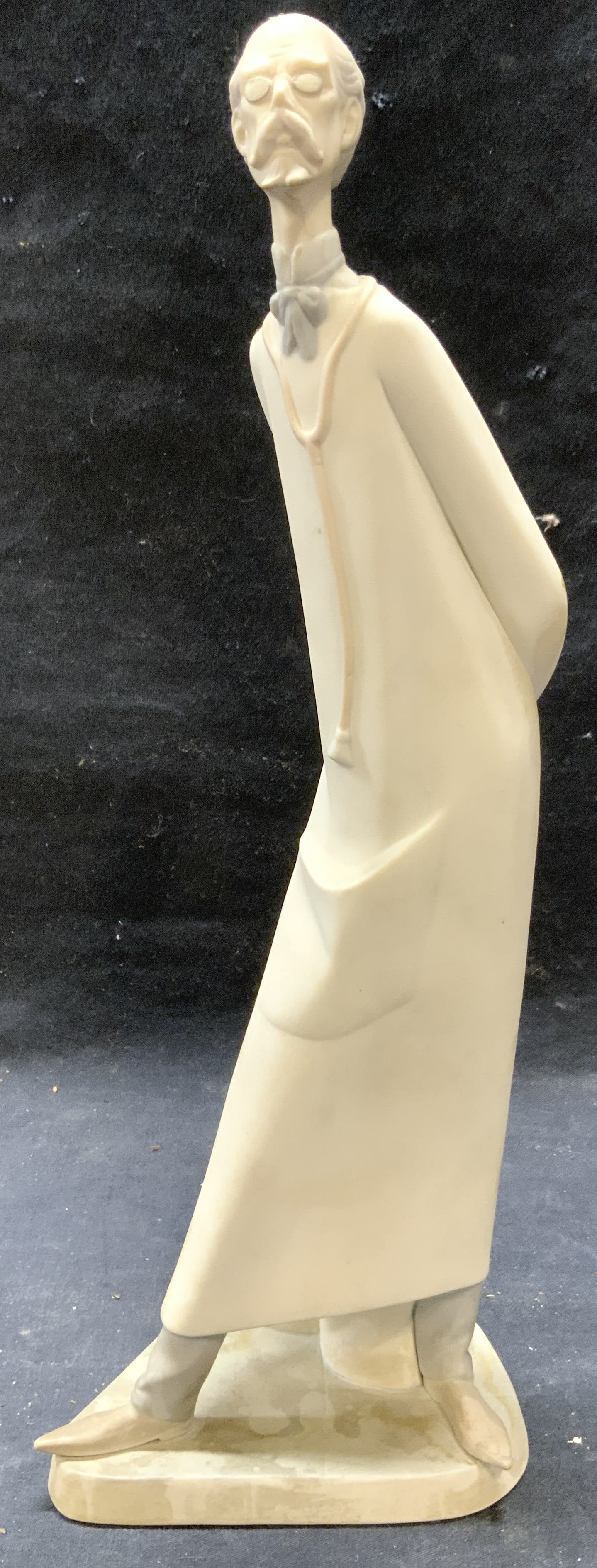 LLADRO Spain Vntg Professionals Doctor Figure 4602 (1 of 8)