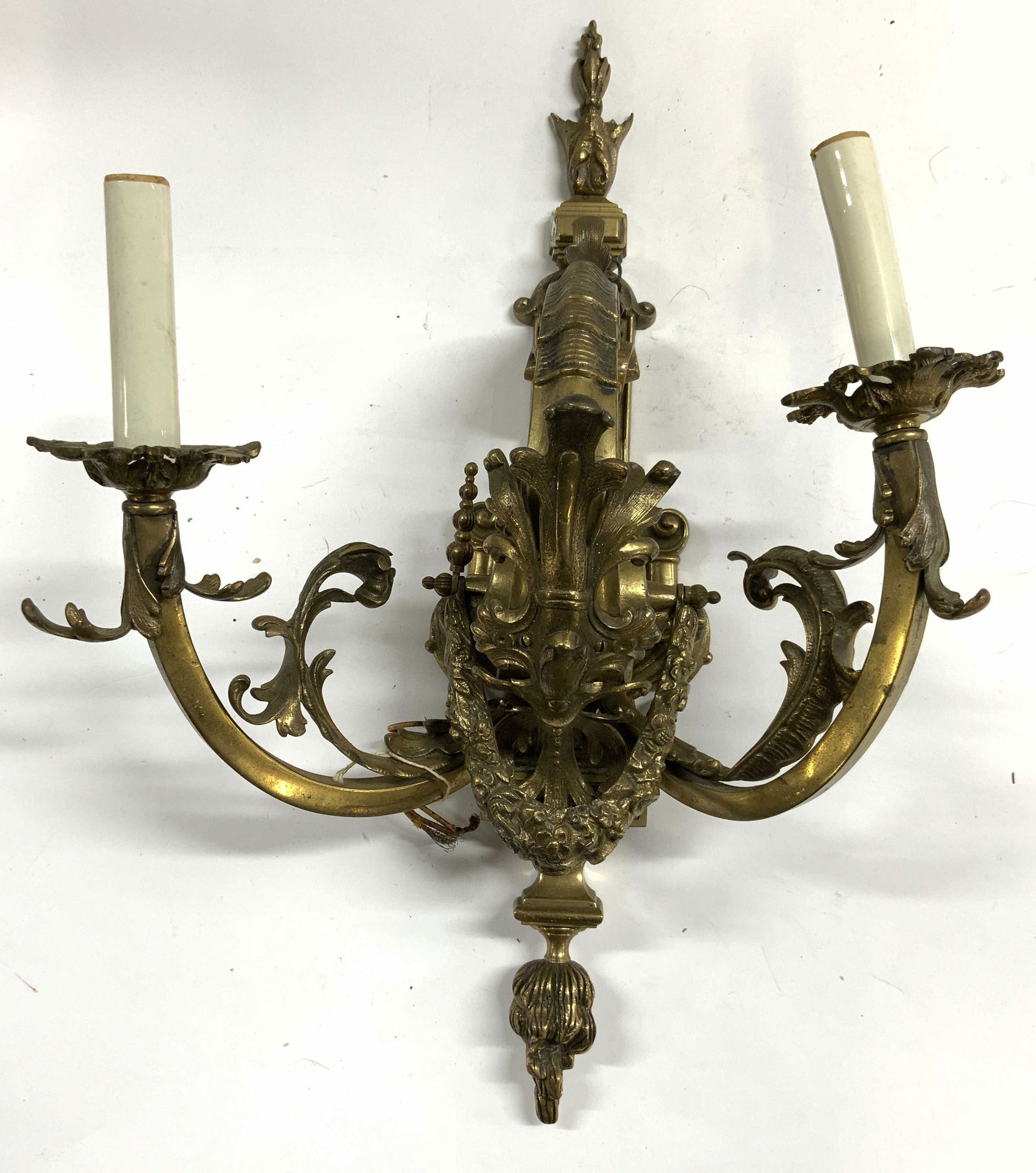 Vntg Two Arm Solid Brass Victorian Wall Sconce (1 of 8)