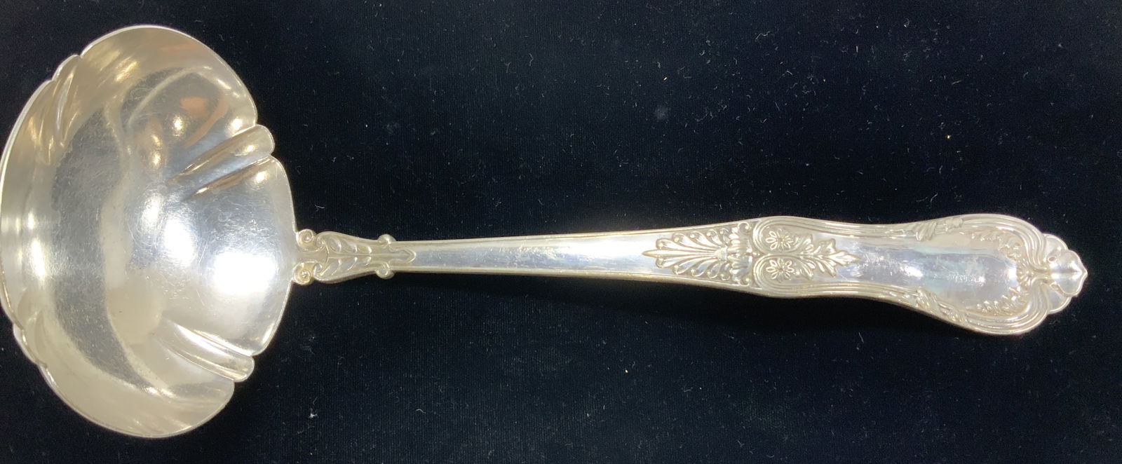 Antique Tiffany & Co Silver Pl Punch/Soup Ladle (1 of 6)