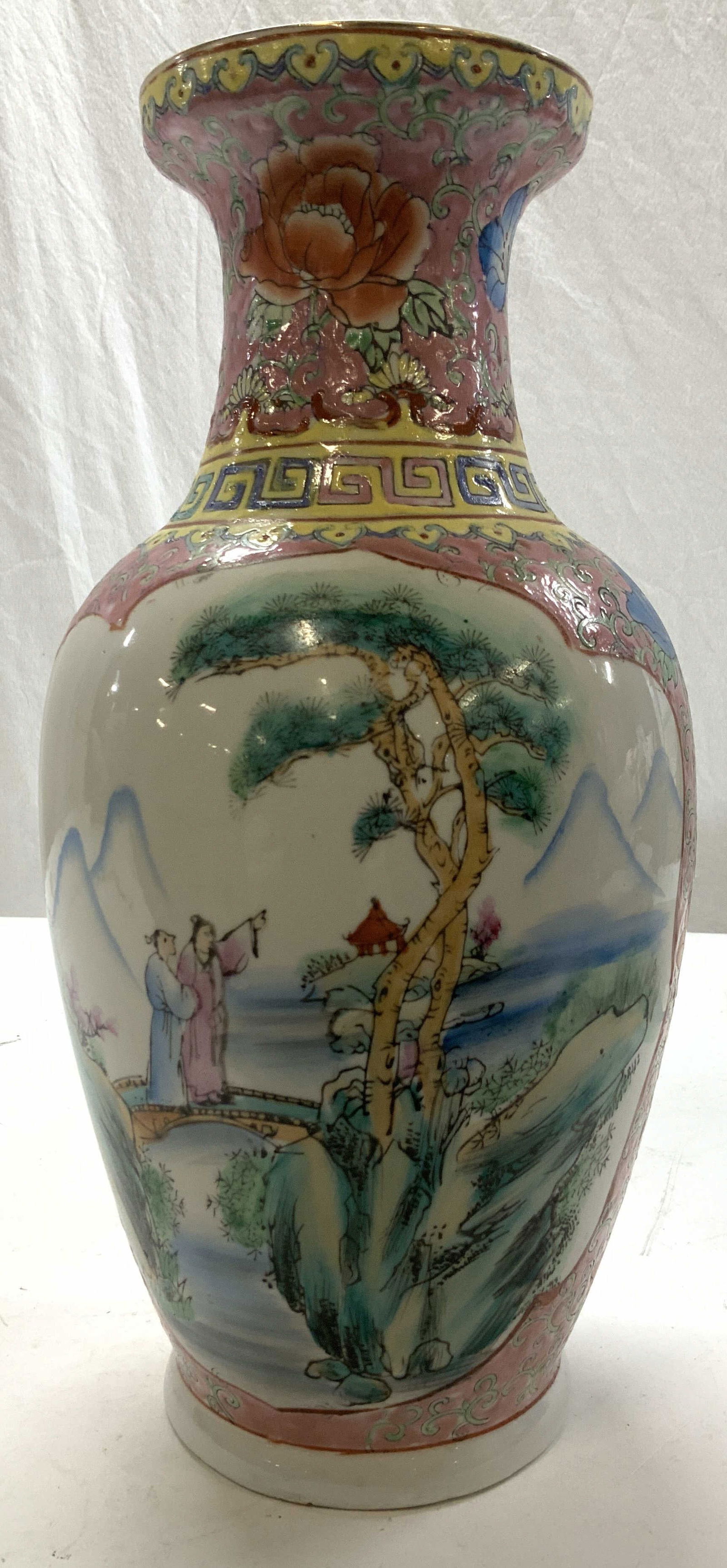 Chinese hand painted vase with Figurals 4ft (1 of 11)