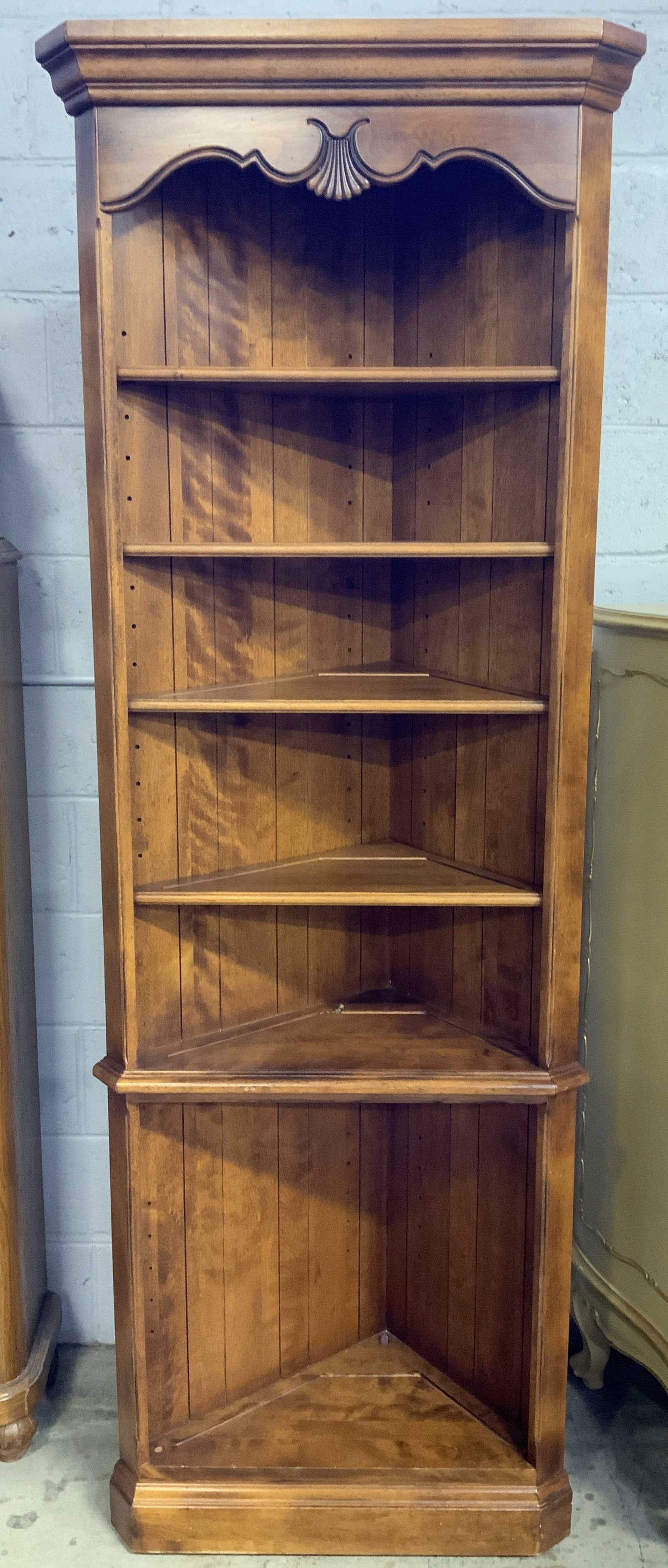 ETHAN ALLEN Vntg 5 Shelf Wooden Corner Shelf (1 of 8)