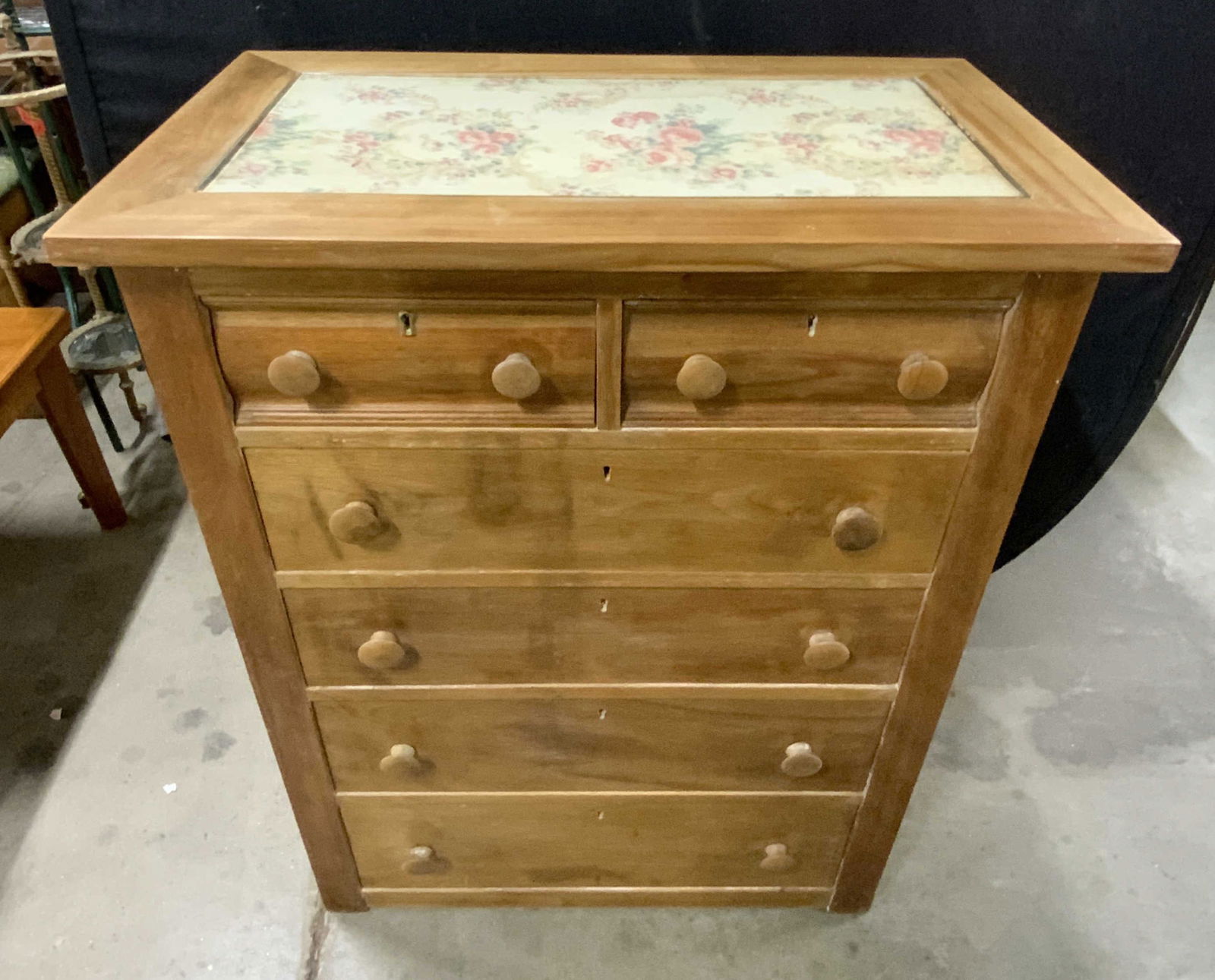 Vntg Six Drawer Dresser W/ Floral Glass Insert Top (1 of 11)