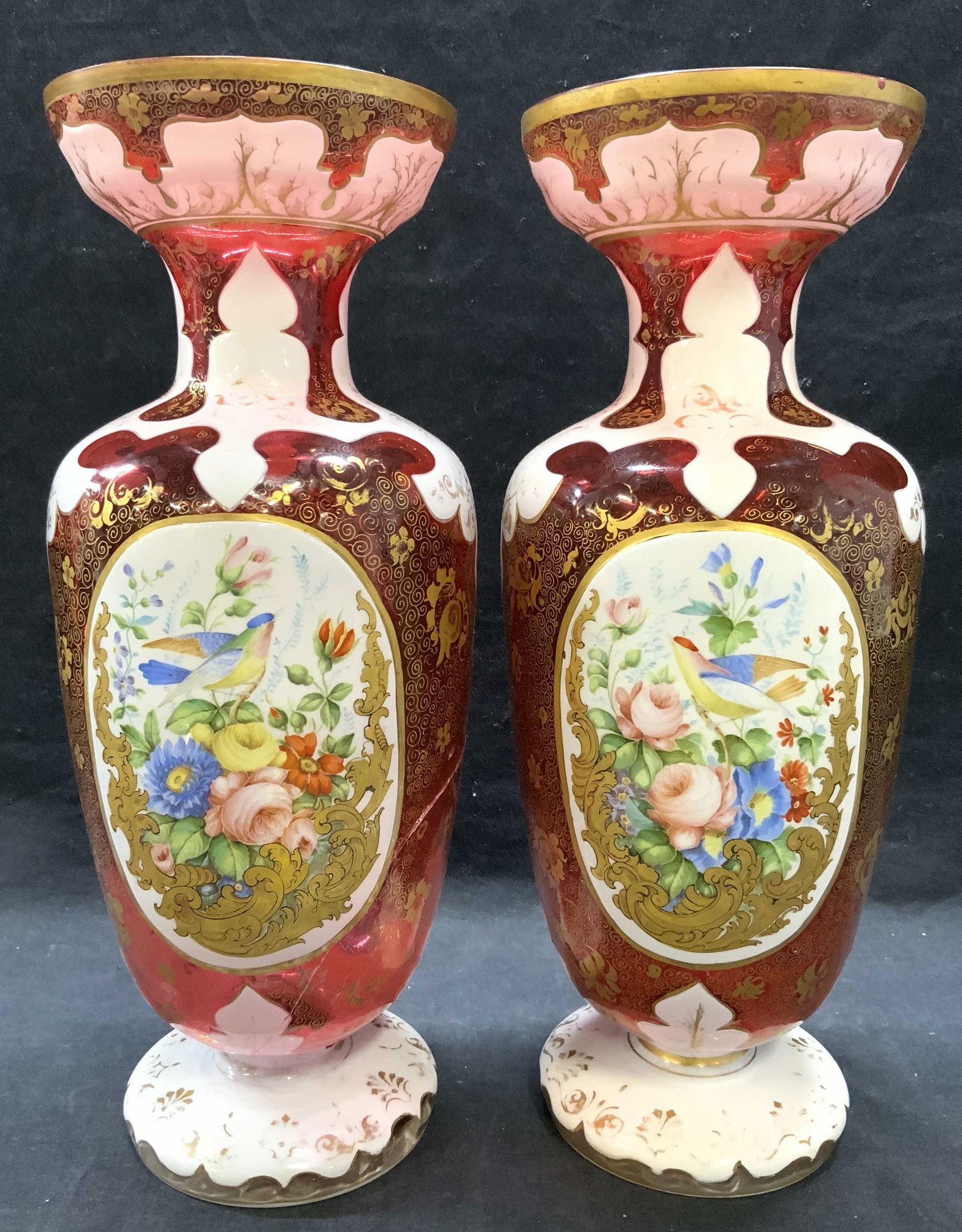 Pair Venetian Art Glass Vases (1 of 9)