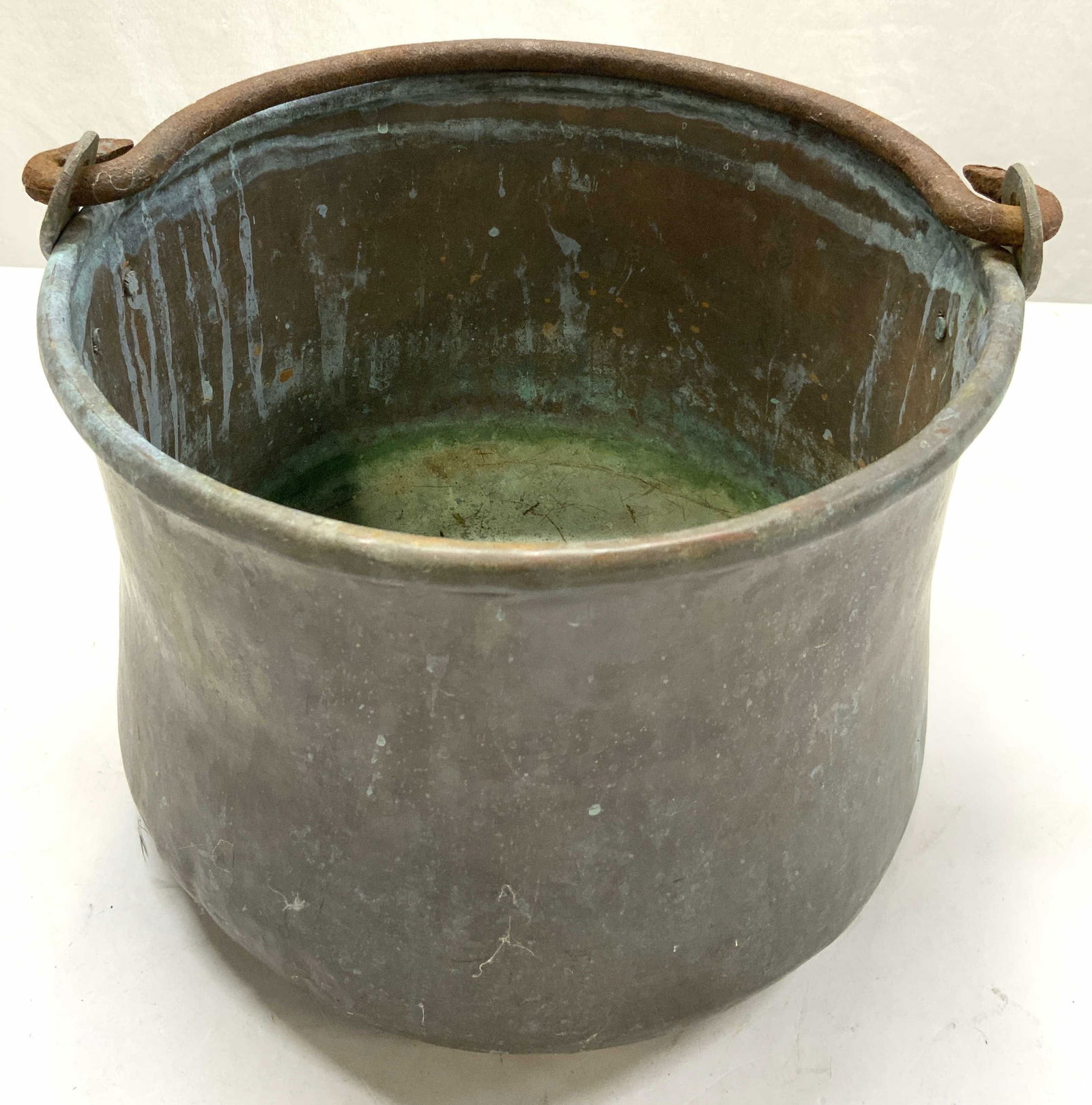 Antique Georgian Copper Vessel W Handle (1 of 6)