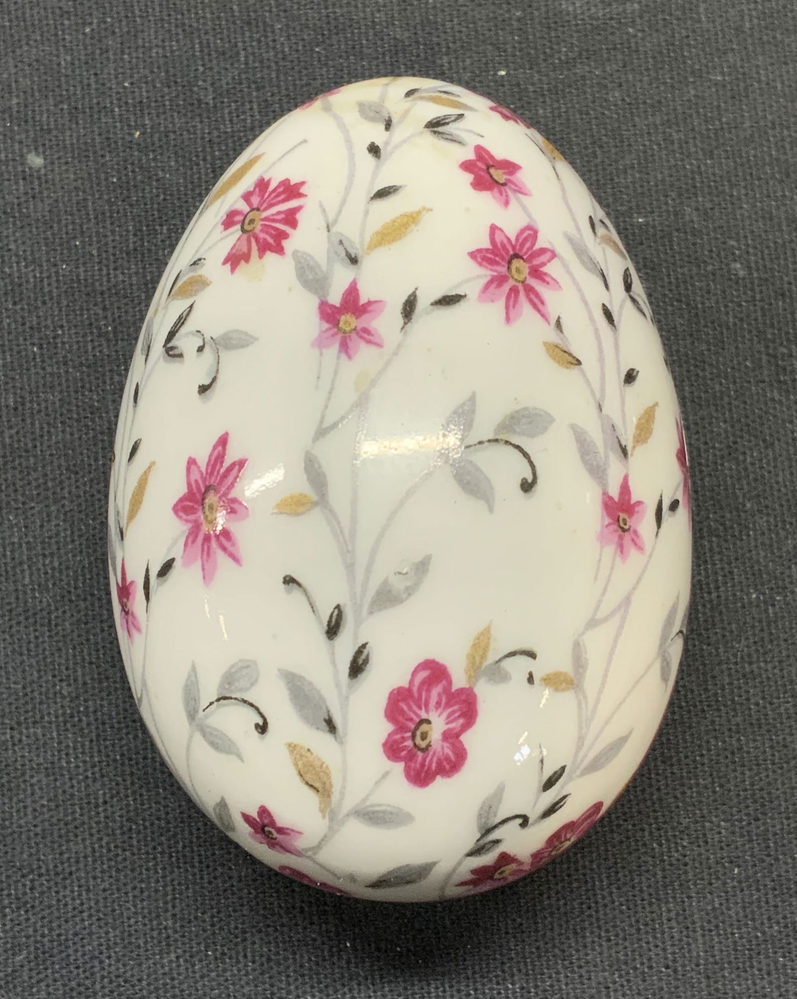 Limoges France Porcelain Floral Egg Trinket Box (1 of 7)
